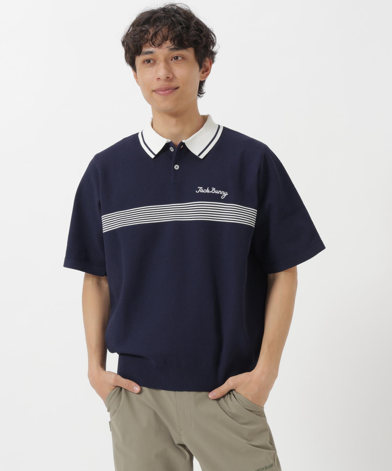 182cm C:84 W:71 H:89 着用サイズ:5