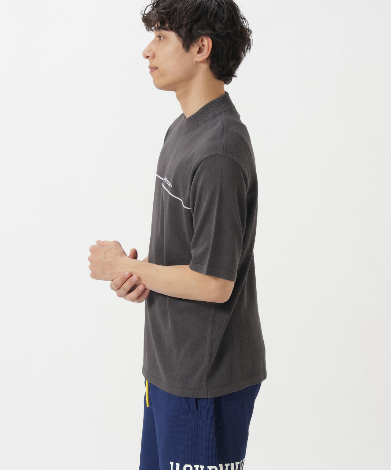 182cm C:84 W:71 H:89 着用サイズ:5