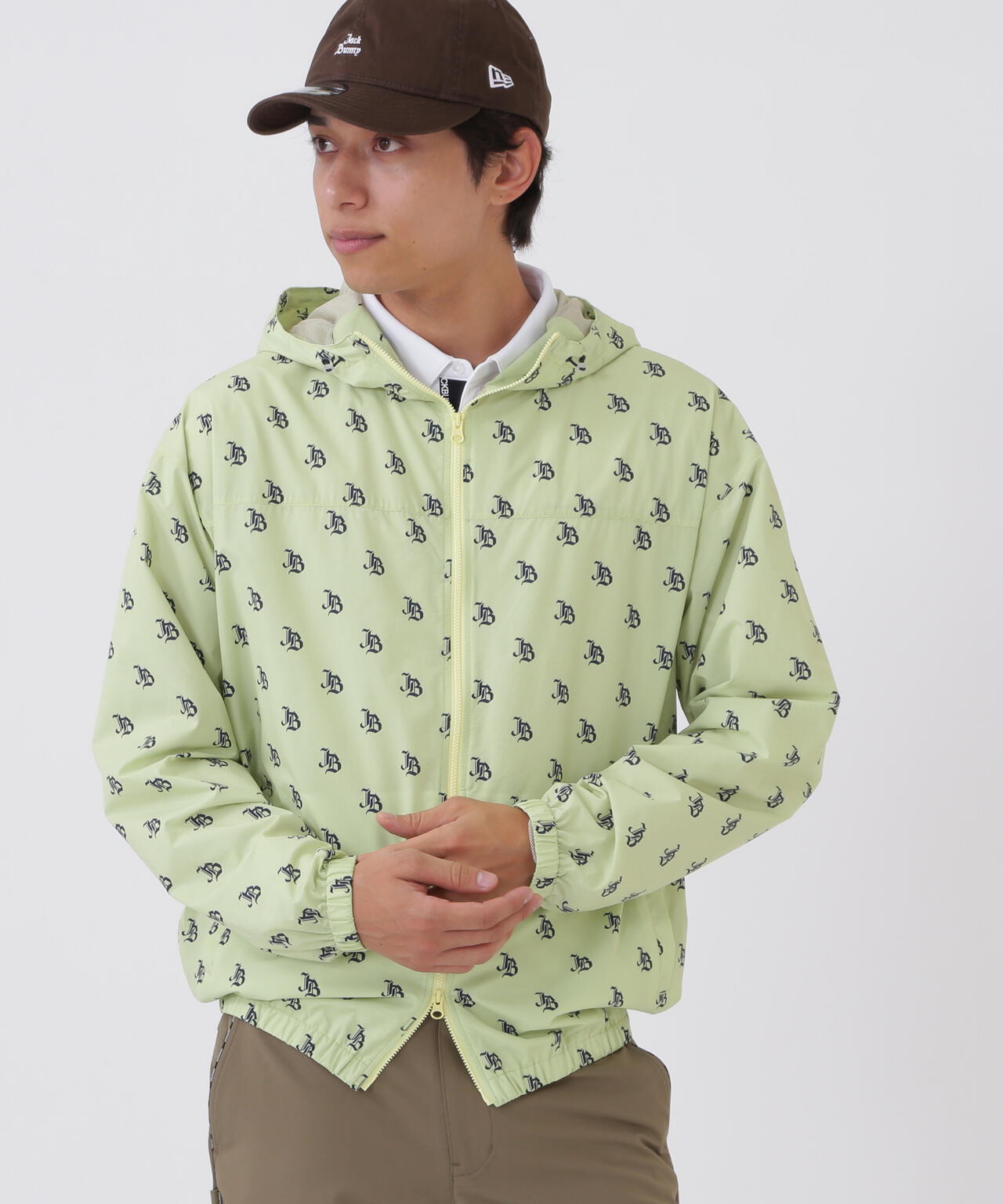 ゴシックロゴプリント裏メッシュフーディブルゾン (MENS)