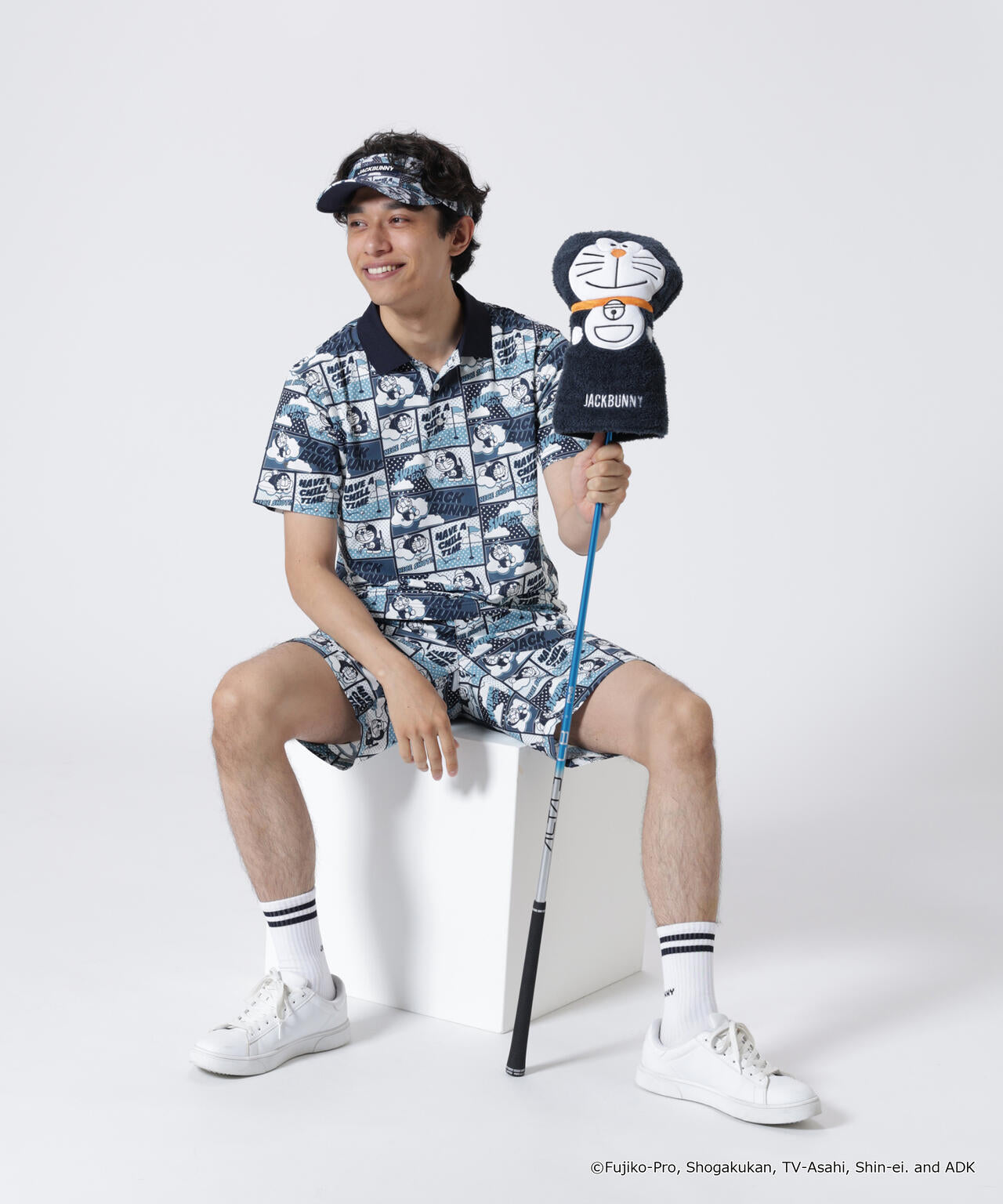 182cm C:84 W:71 H:89 着用サイズ:5