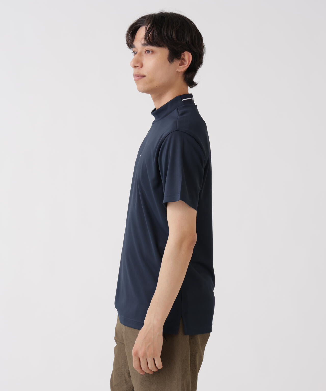 182cm C:84 W:71 H:89 着用サイズ:5