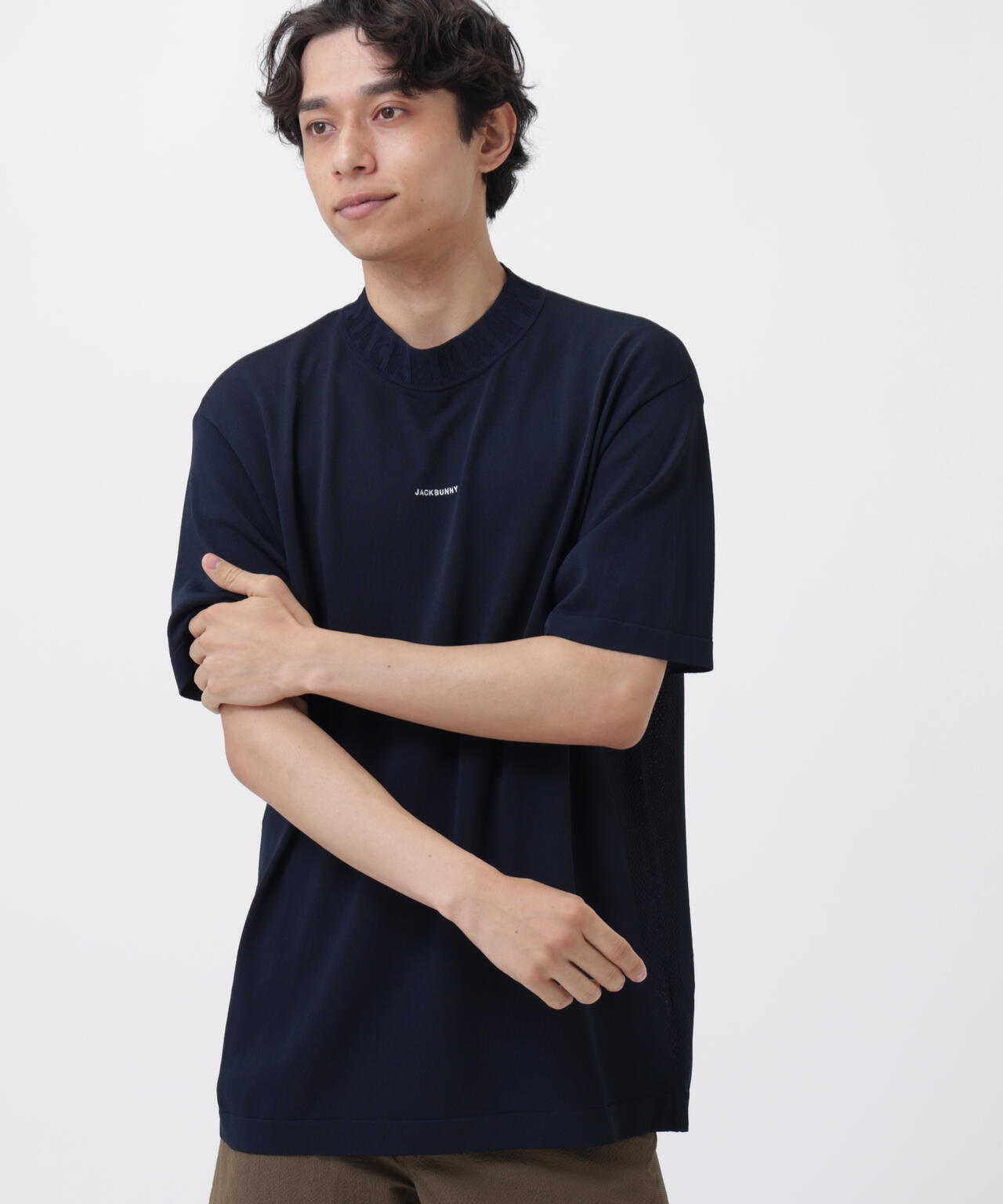 182cm C:84 W:71 H:89 着用サイズ:5