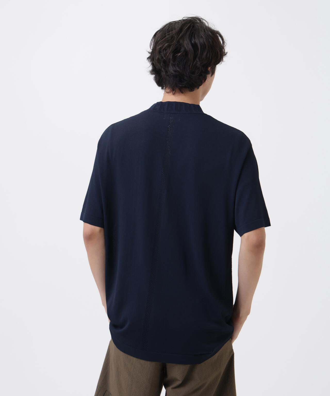 182cm C:84 W:71 H:89 着用サイズ:5