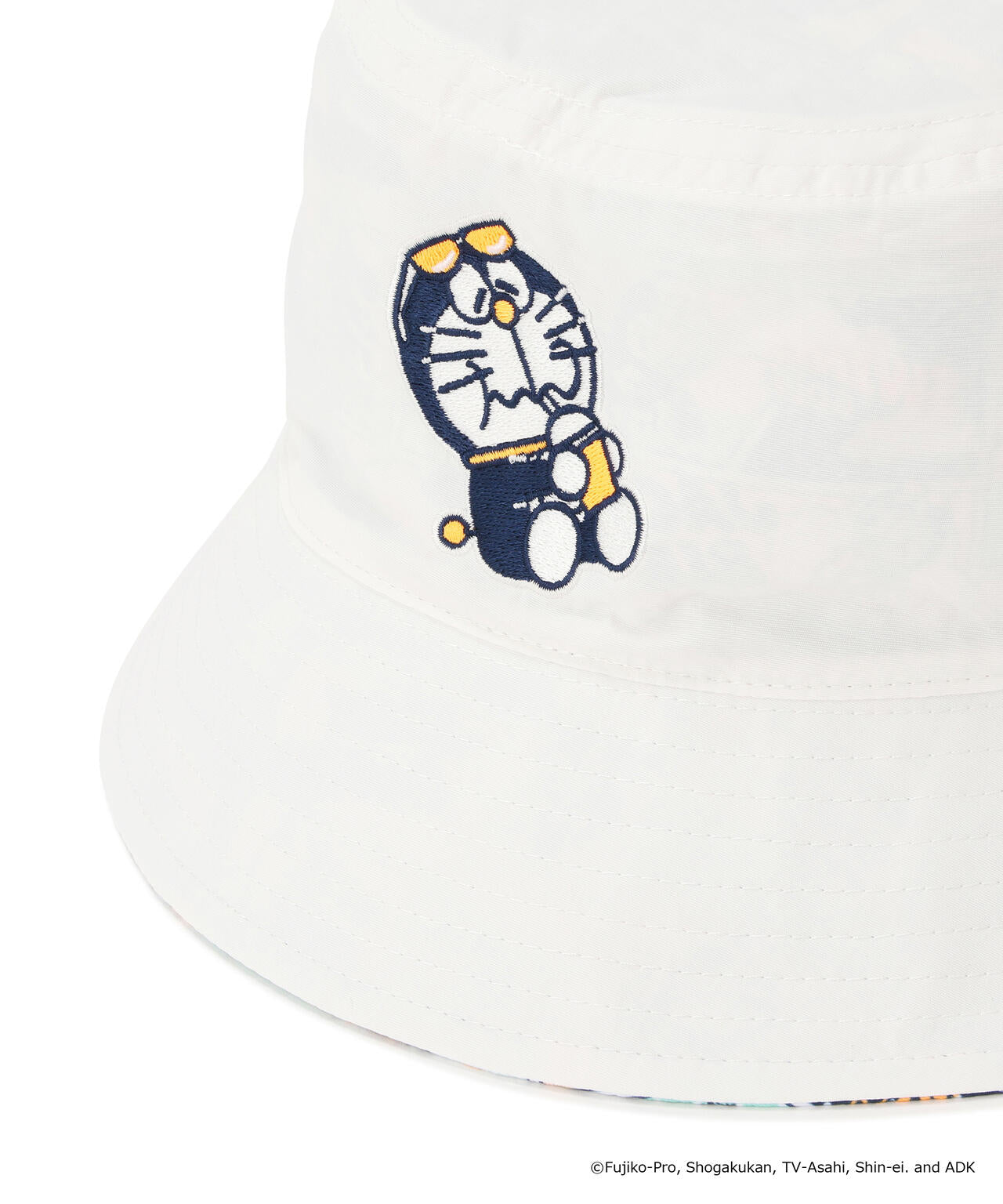 【ドラえもん】リバーシブルバケットハット (UNISEX)