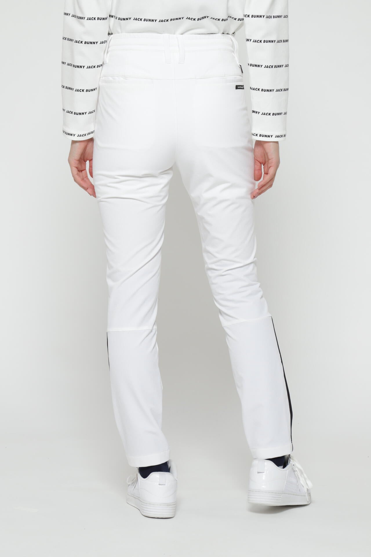 6d05213a-b73c-5f9f-ad26-d26466edd507_Image