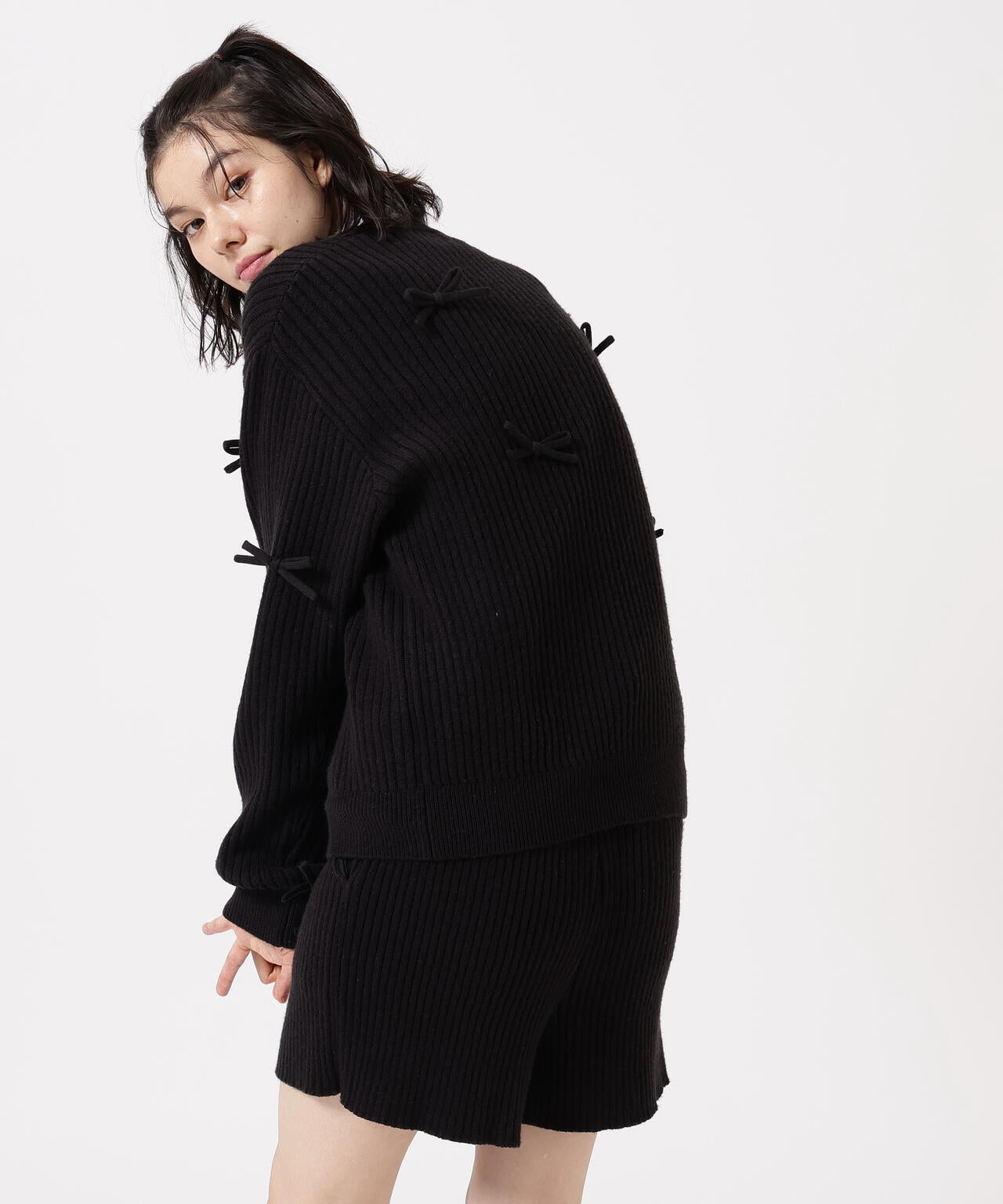 7G2PLY袋編み リボン付きクルーネックニットプルオーバー