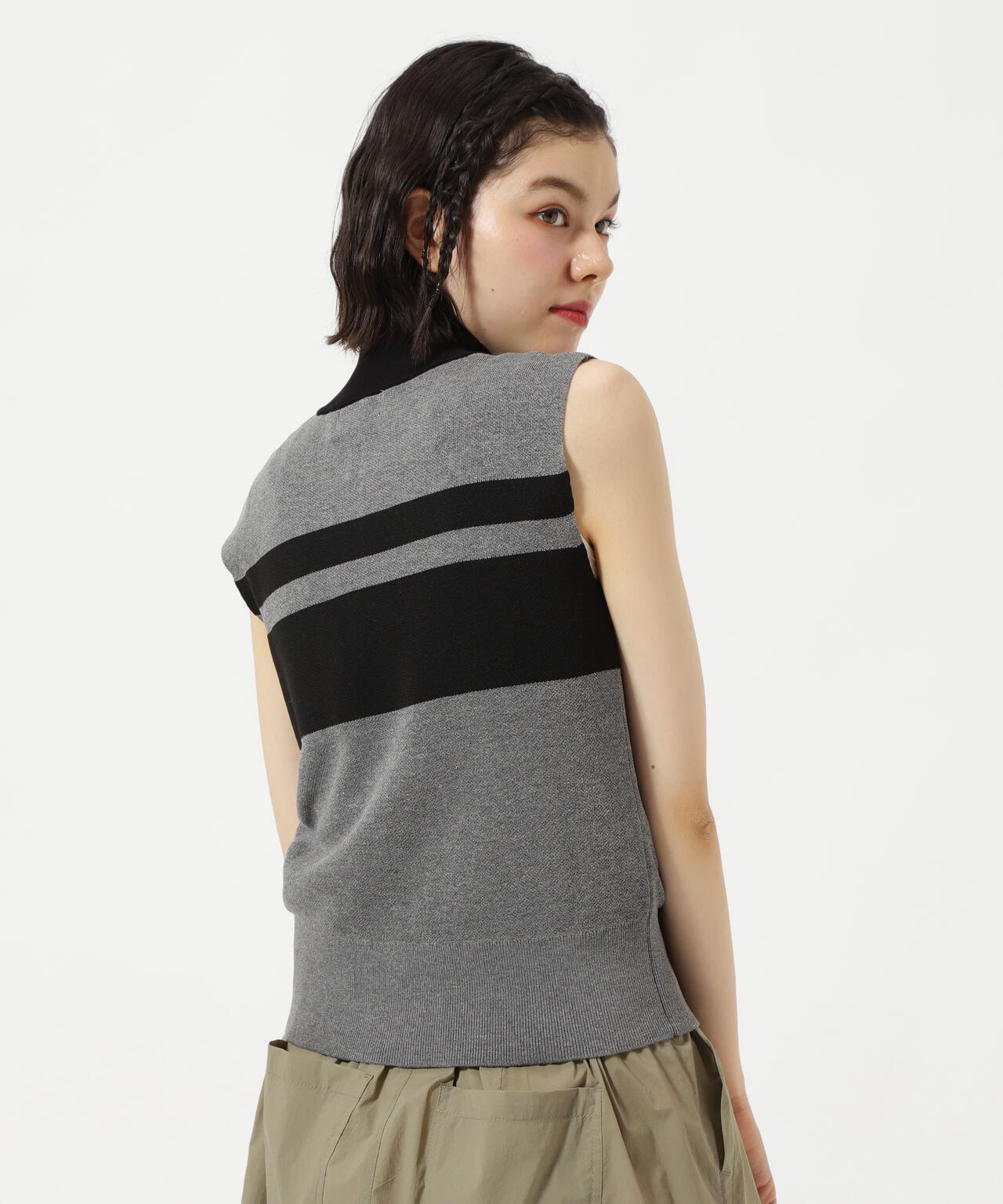 ハーフジップアップノースリーブニットプルオーバー