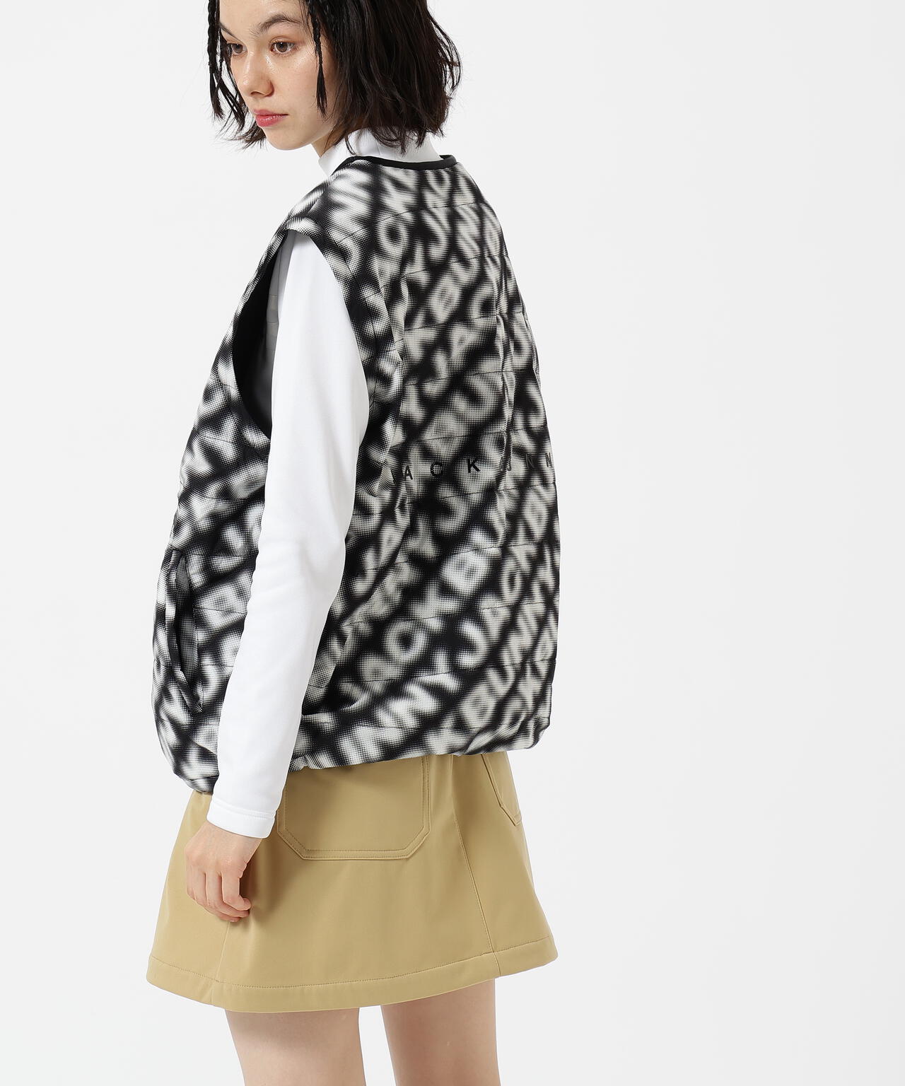 ストレッチタフタ中綿スニードジャック