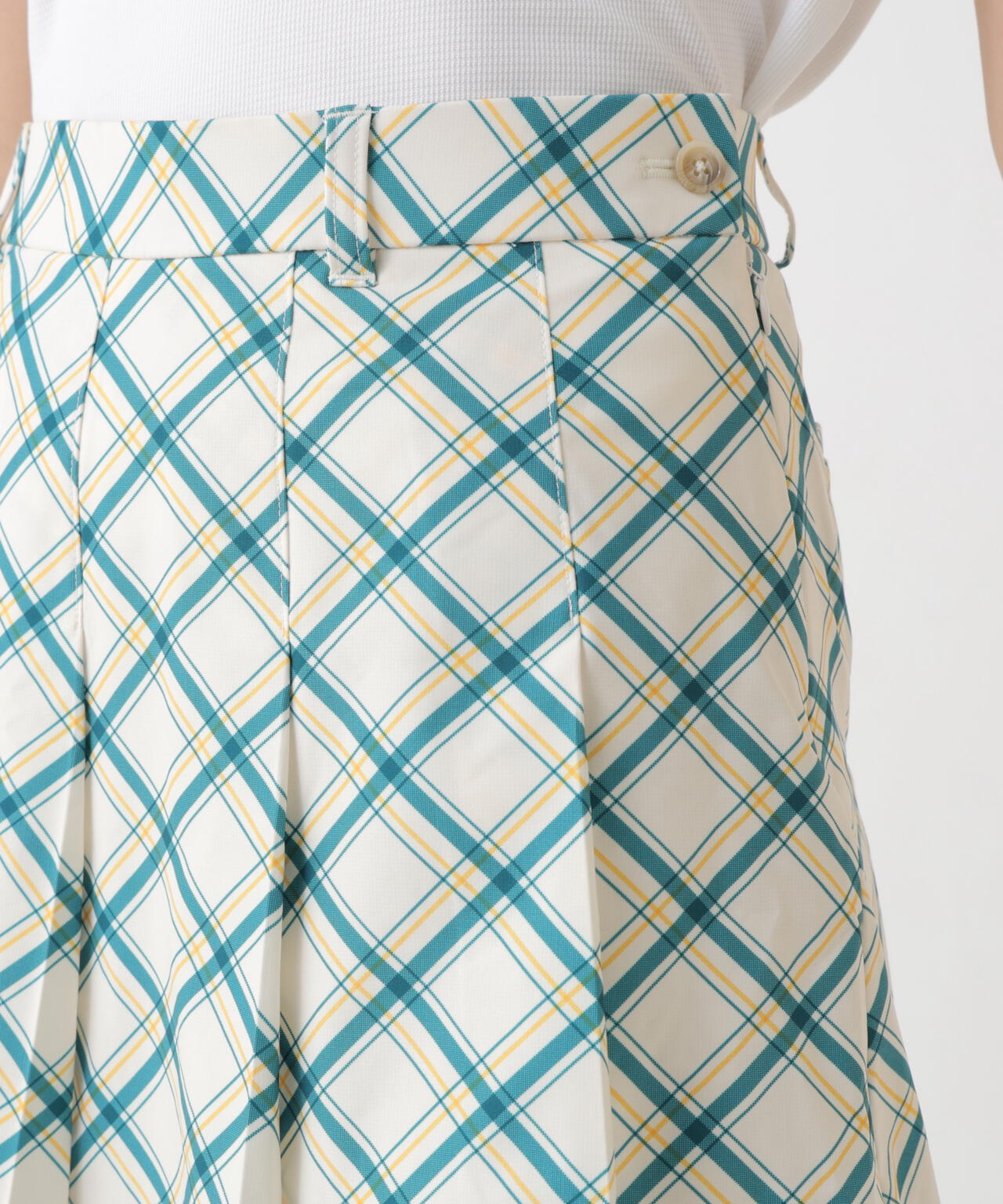 Height:166 B:72 W:62 H:86 着用サイズ:1