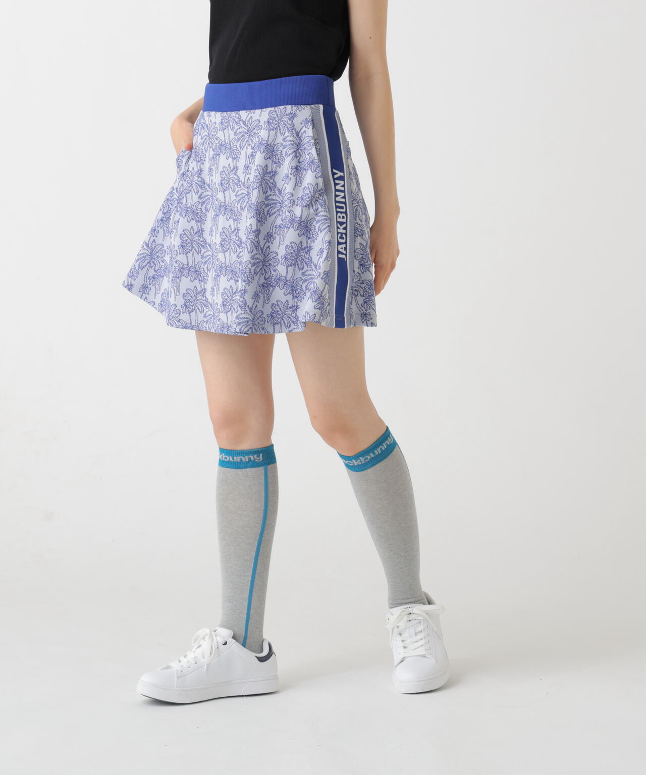 Height:166 B:72 W:62 H:86 着用サイズ:1