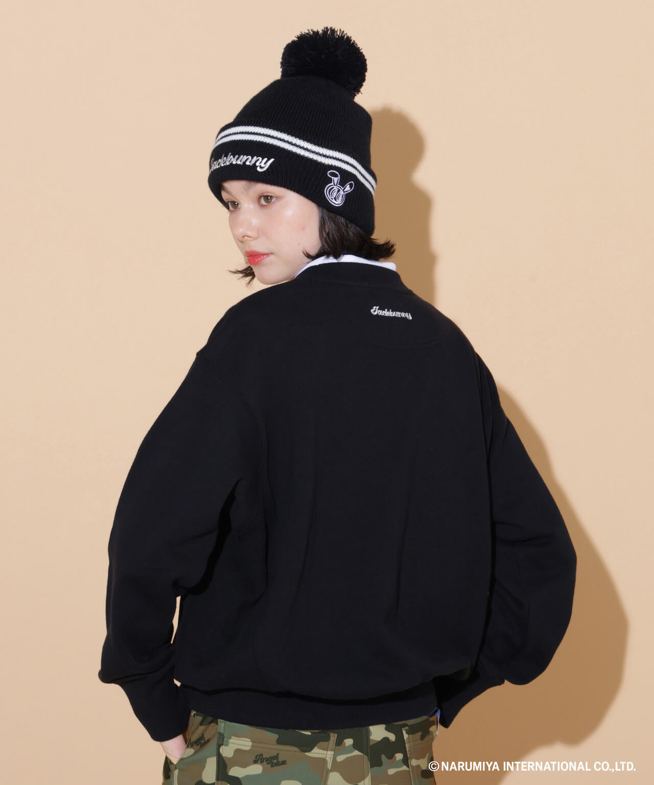 【一部店舗&公式オンライン限定】エンジェルブルーコラボ裏毛スウェットクルーネックプルオーバー