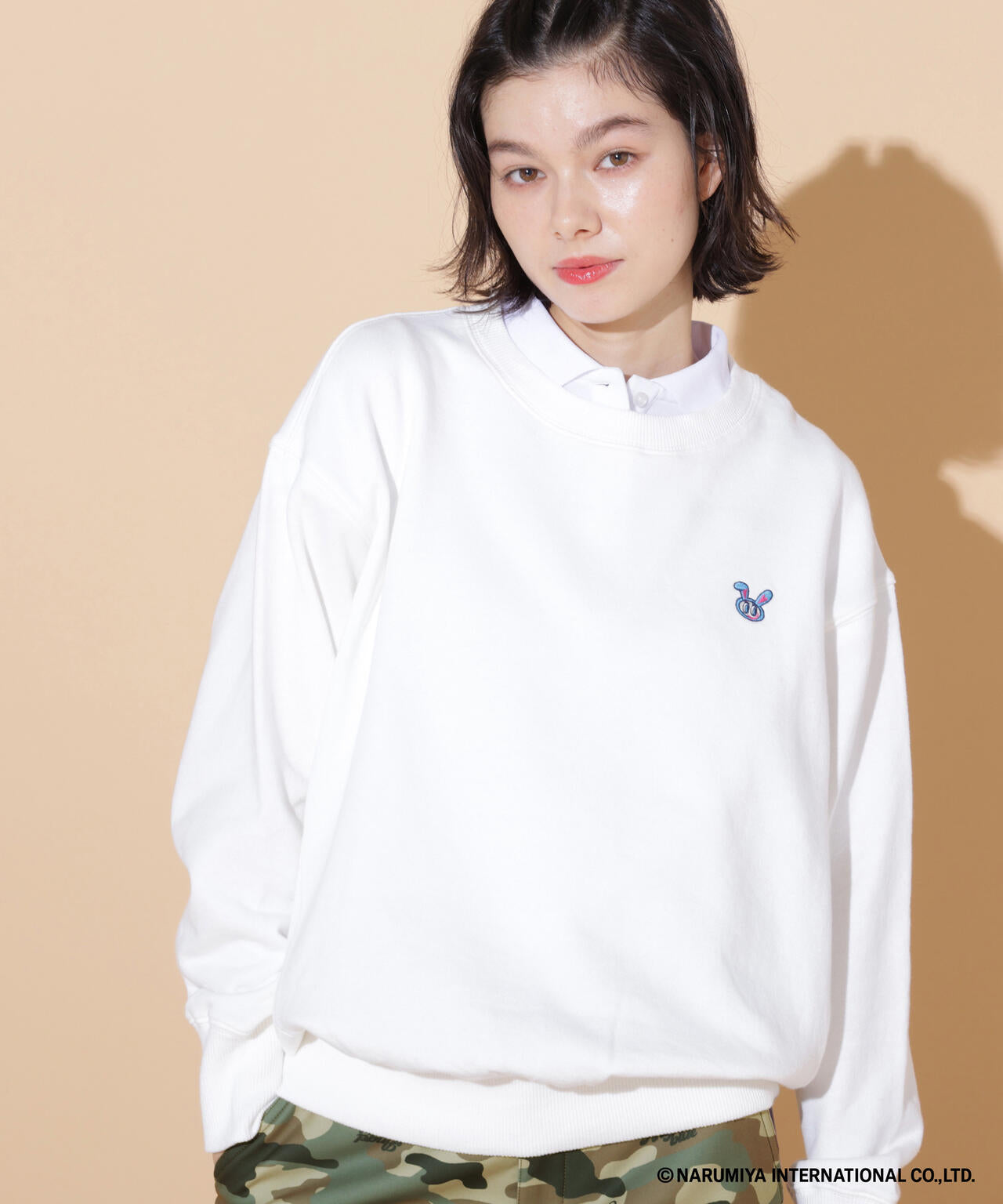 【一部店舗&公式オンライン限定】エンジェルブルーコラボ裏毛スウェットクルーネックプルオーバー