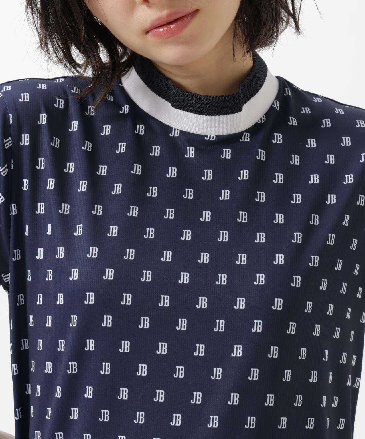 Height:166 B:72 W:62 H:86 着用サイズ:1