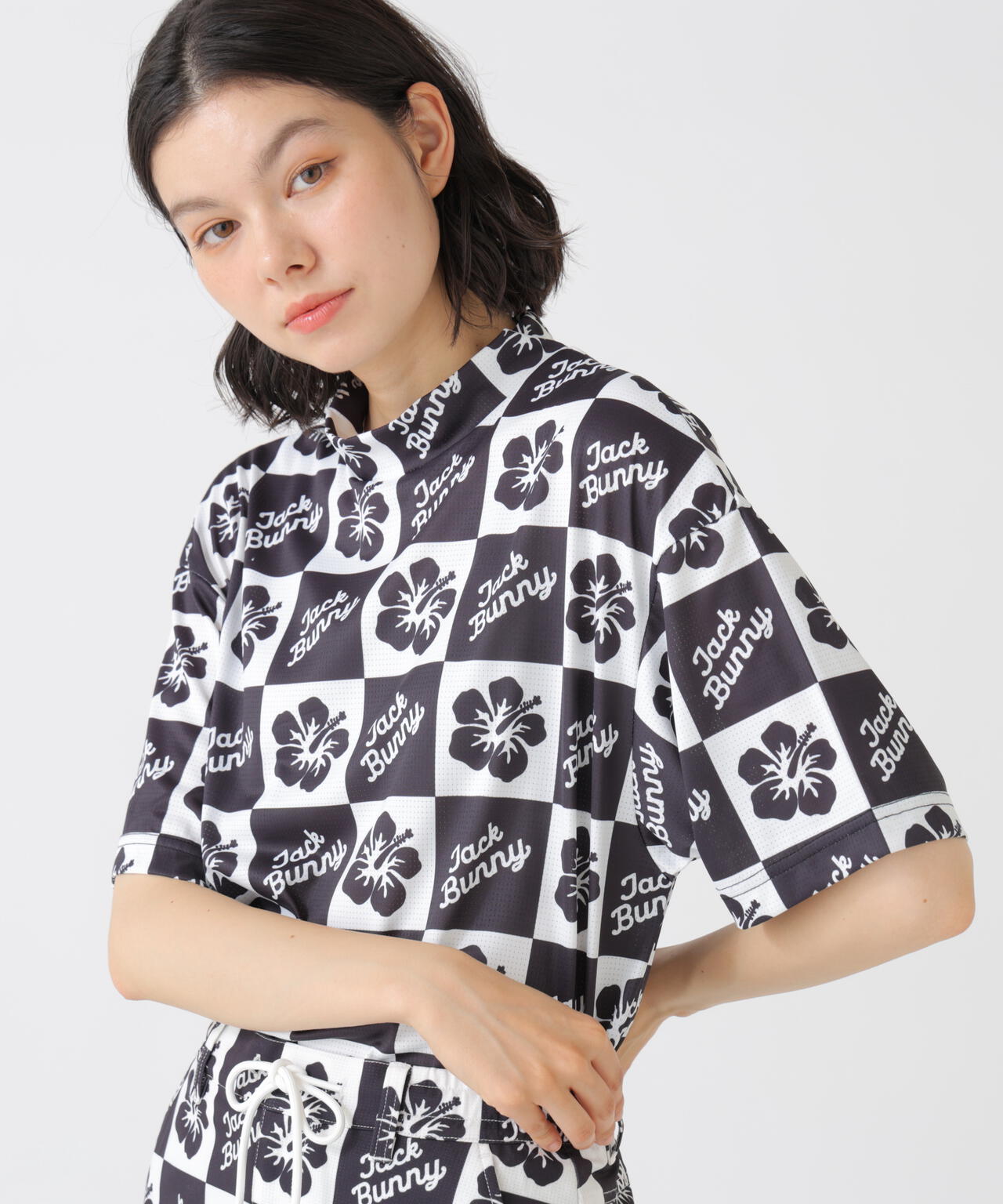 ハイビスカスプリントPEメッシュ半袖モックネックカットソー