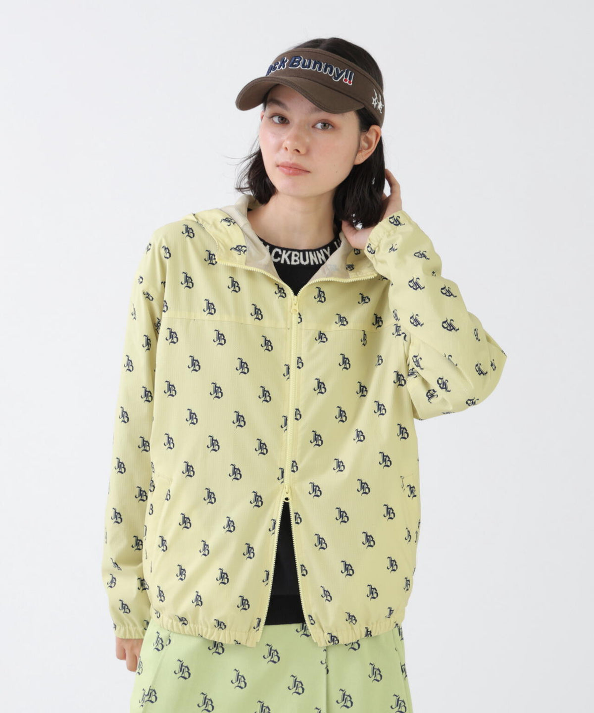 ゴシックロゴプリント裏メッシュフーディブルゾン (WOMENS)