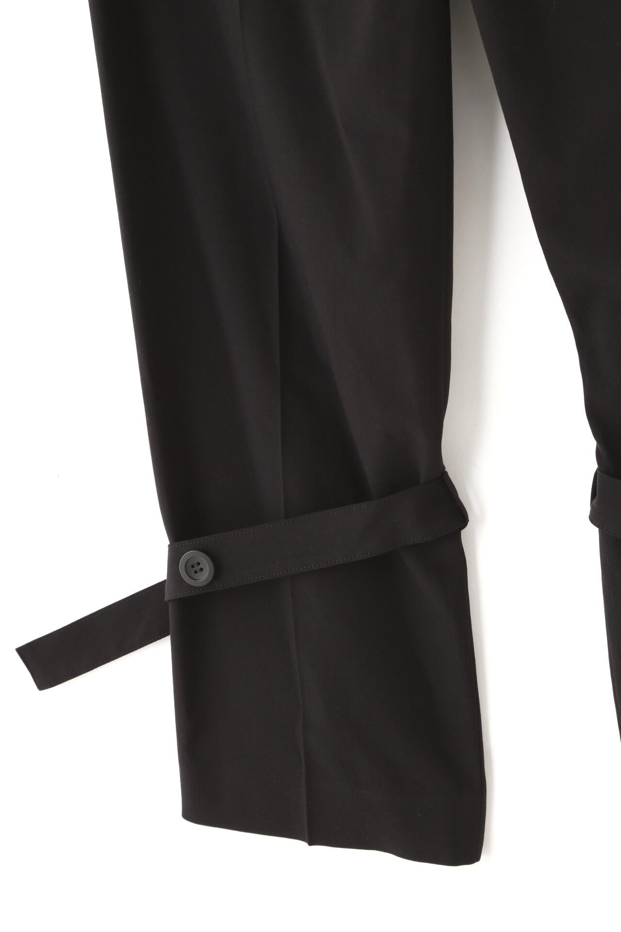 ハイツイストレーヨンベルテッドヘムタックパンツ