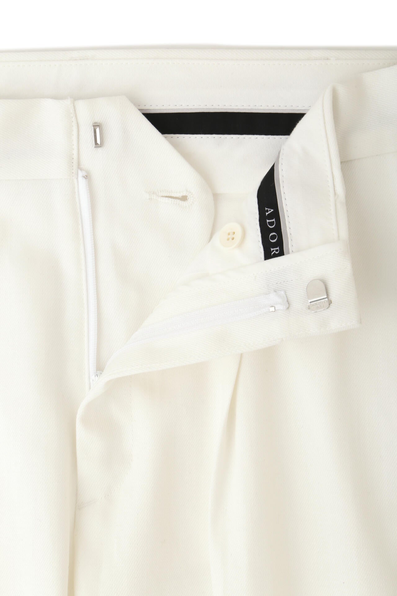 6e2e40f5-5a80-503e-8f22-0ef4b9c1e273_Image