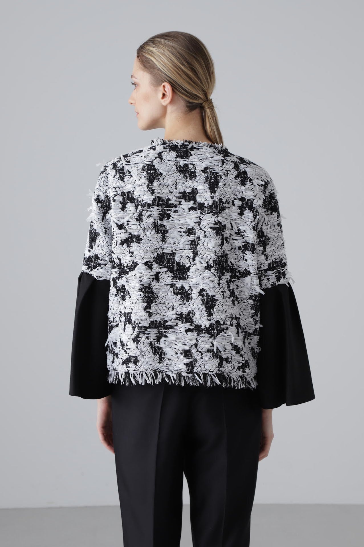 <BLACK LABEL> MALHIA モノトーンツィードジャケット