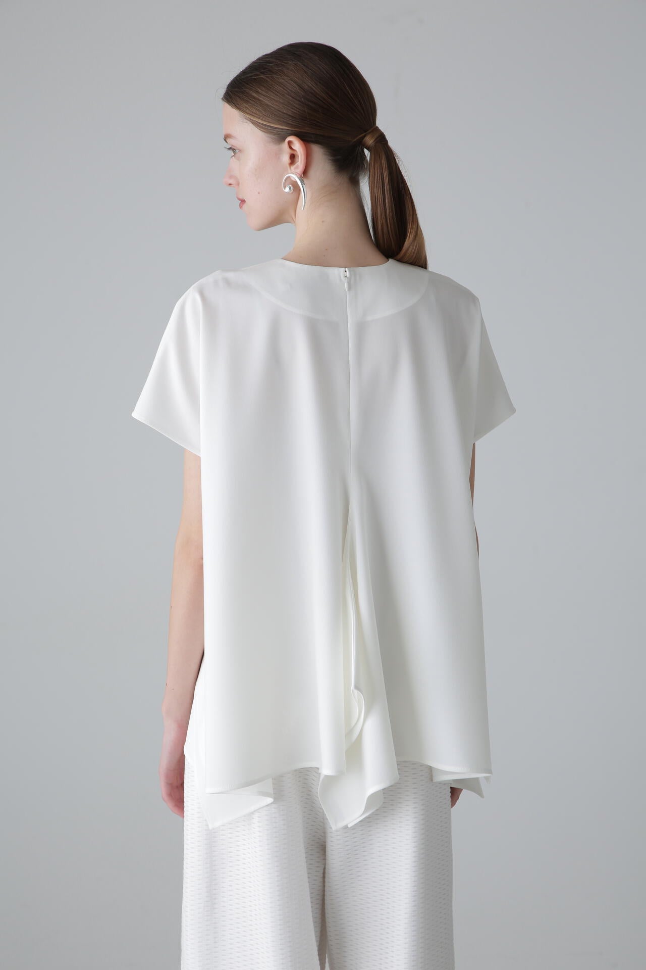 ffefe7b7-3bfb-50e1-8429-b28244014671_Image