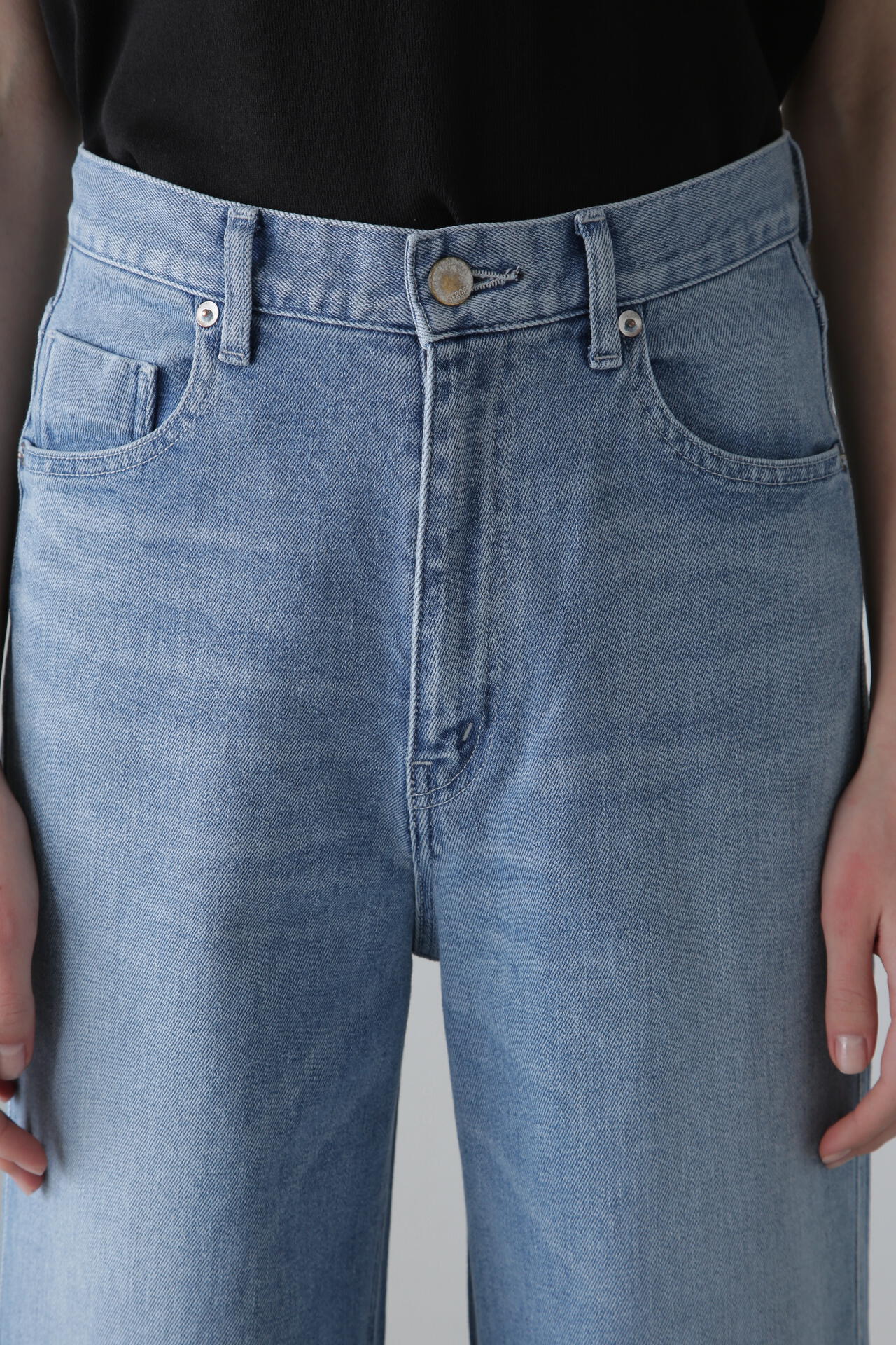 24f0a78f-8ef1-5c9c-aa61-f2ae4b1de21b_Image