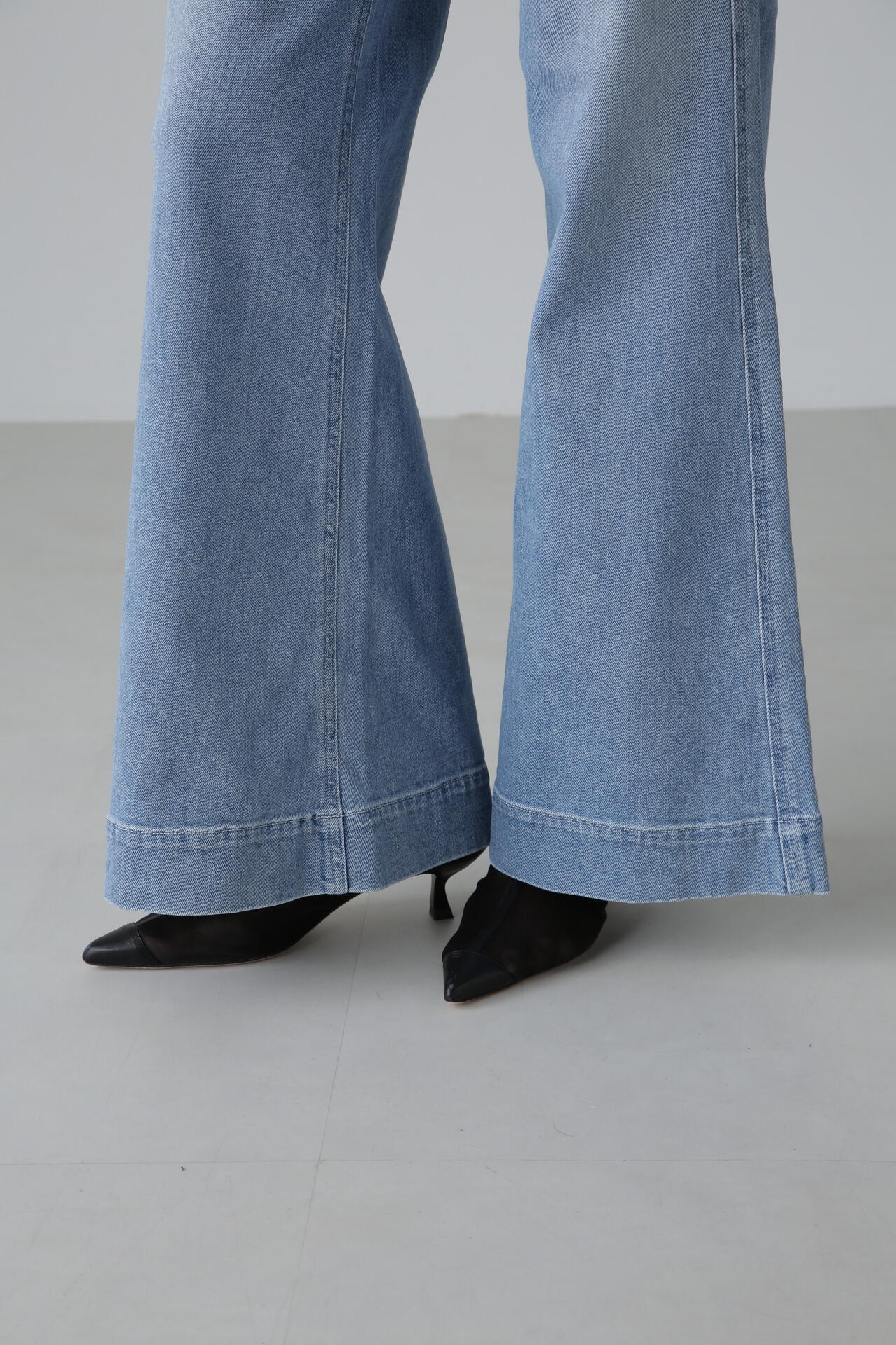 f5ef644d-e96b-5203-b5fc-a55e63f524db_Image