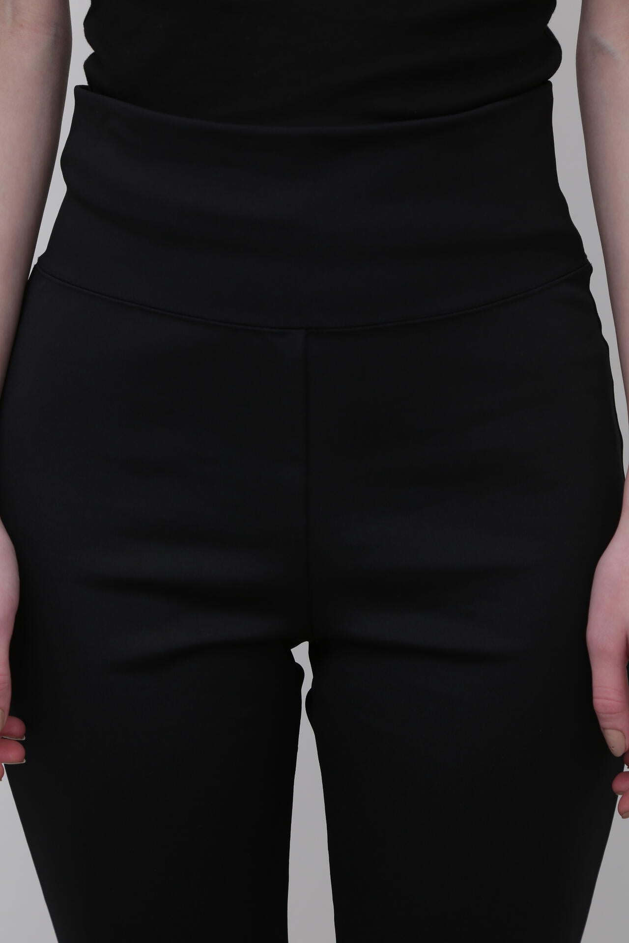 <UNiPH>ナイロントリコットパンツ