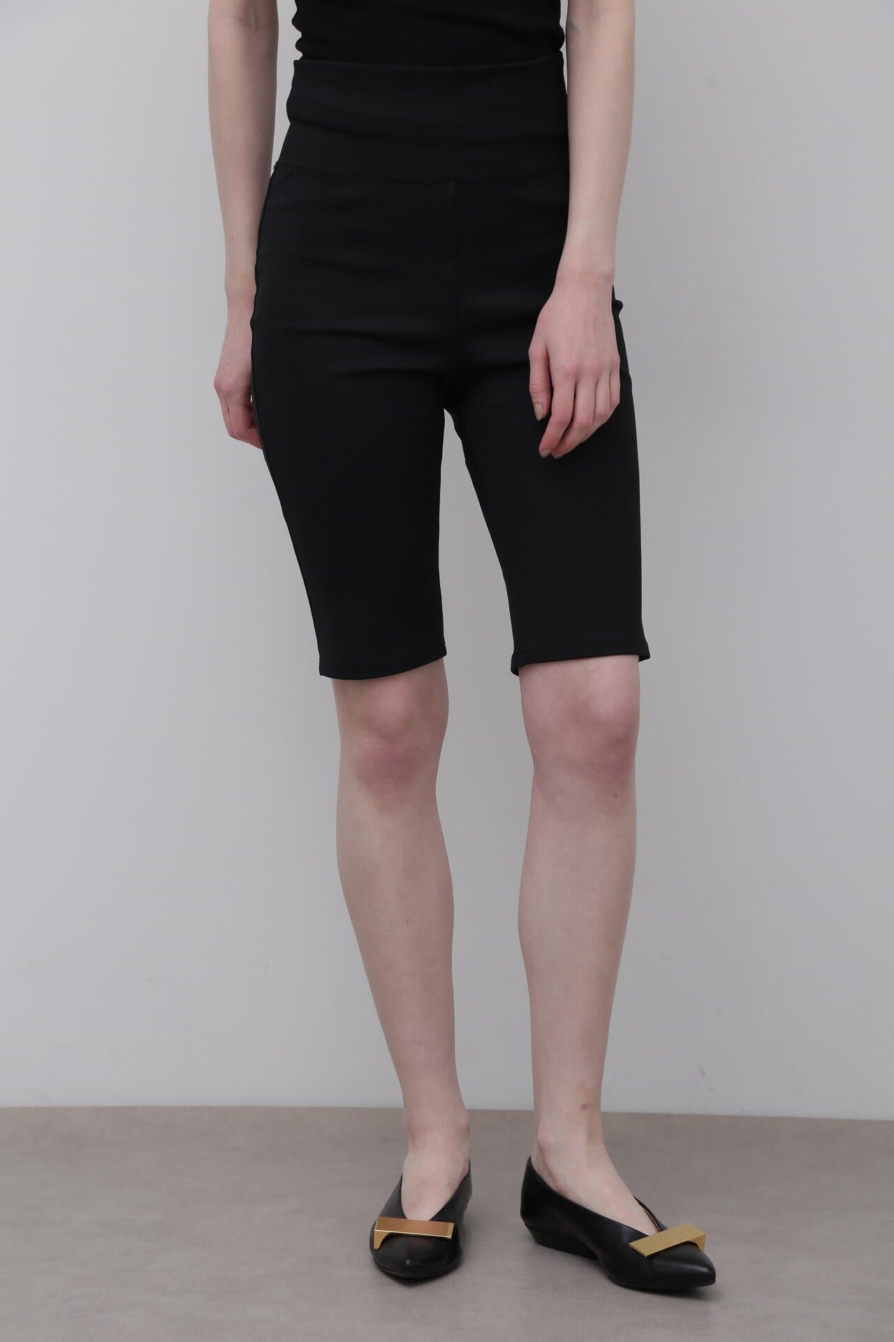 049418a8-3b82-5f5a-b880-d44a239d9255_Image