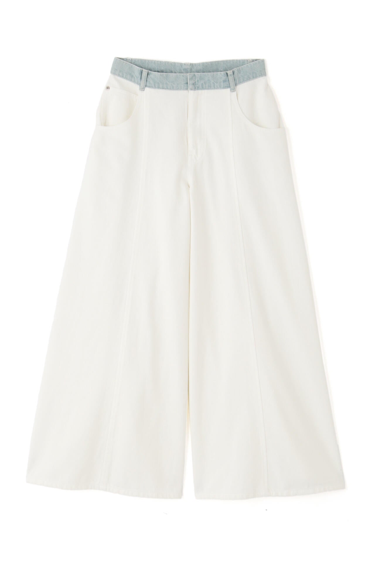 c09f211b-bdea-5d4f-8be8-912239ed7649_Image