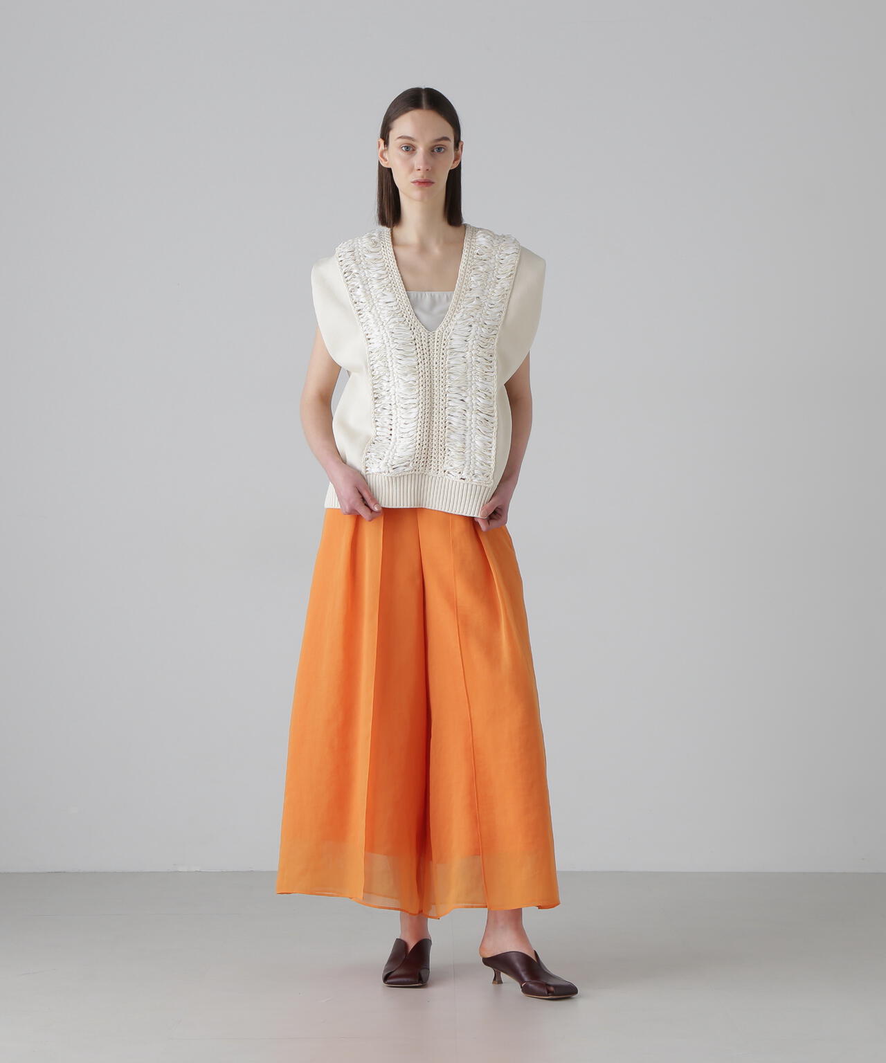 090edb3f-795a-5f06-b227-be10067b51e9_Image