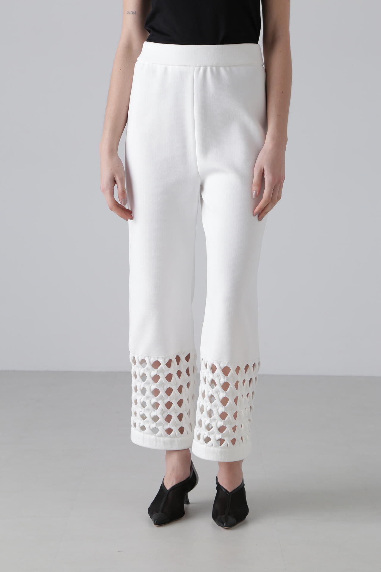 9b18b693-040b-51a5-8682-cf63a0ac6568_Image