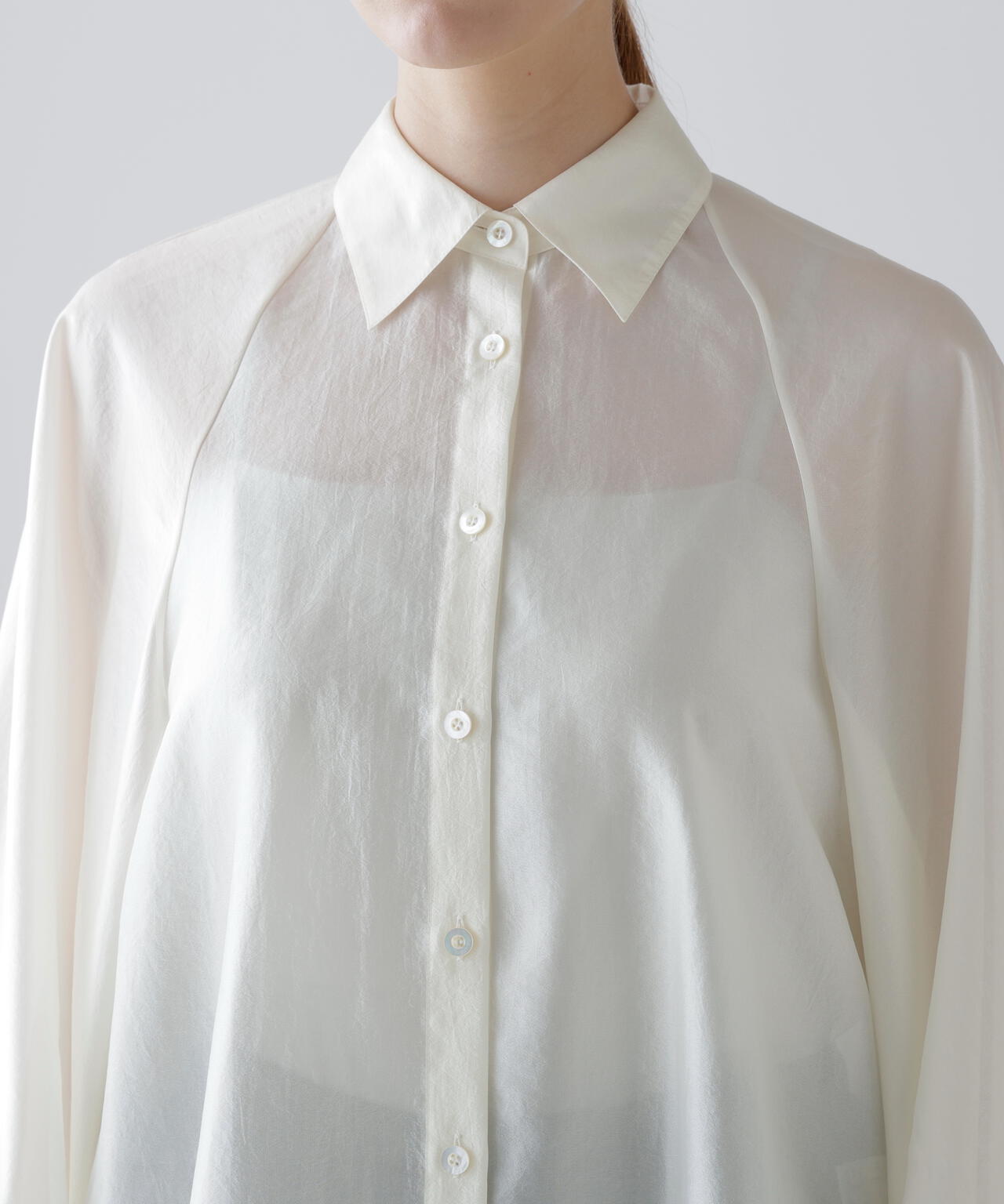 シルキーオーガンブラウス