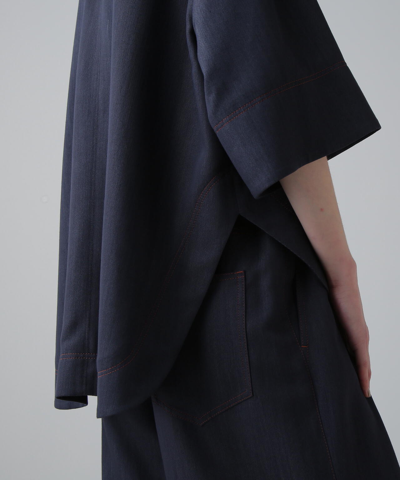 スラブデニムブラウス