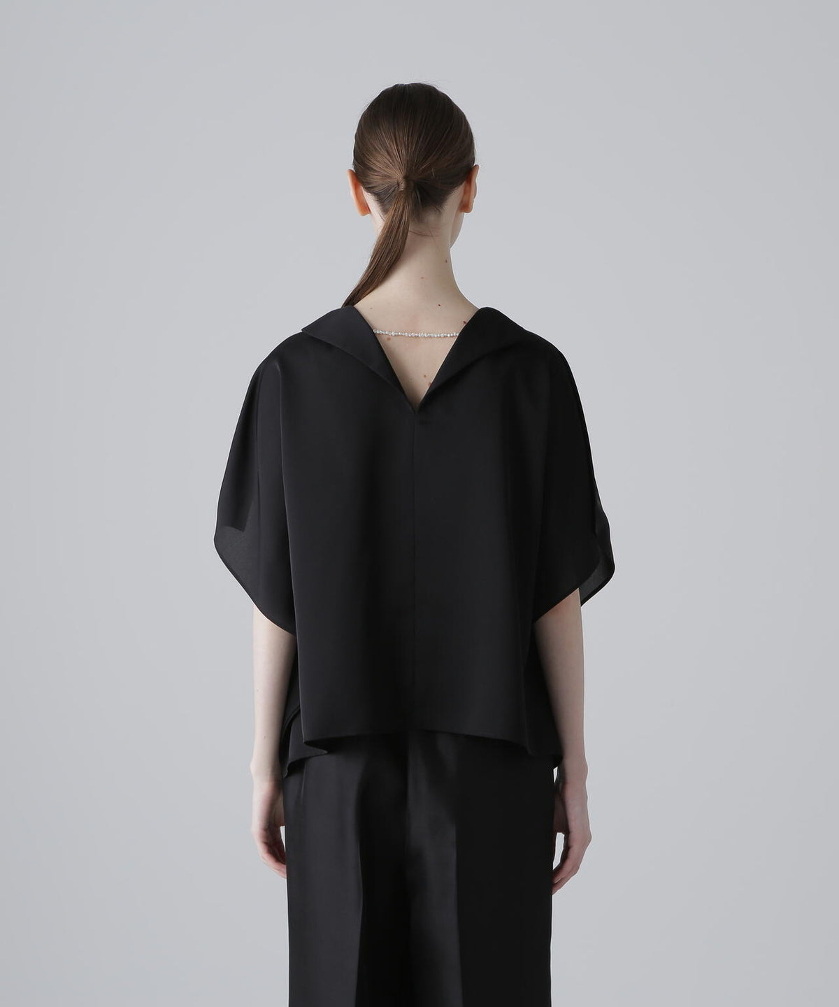 <BLACK LABEL>シルキーツイルブラウス