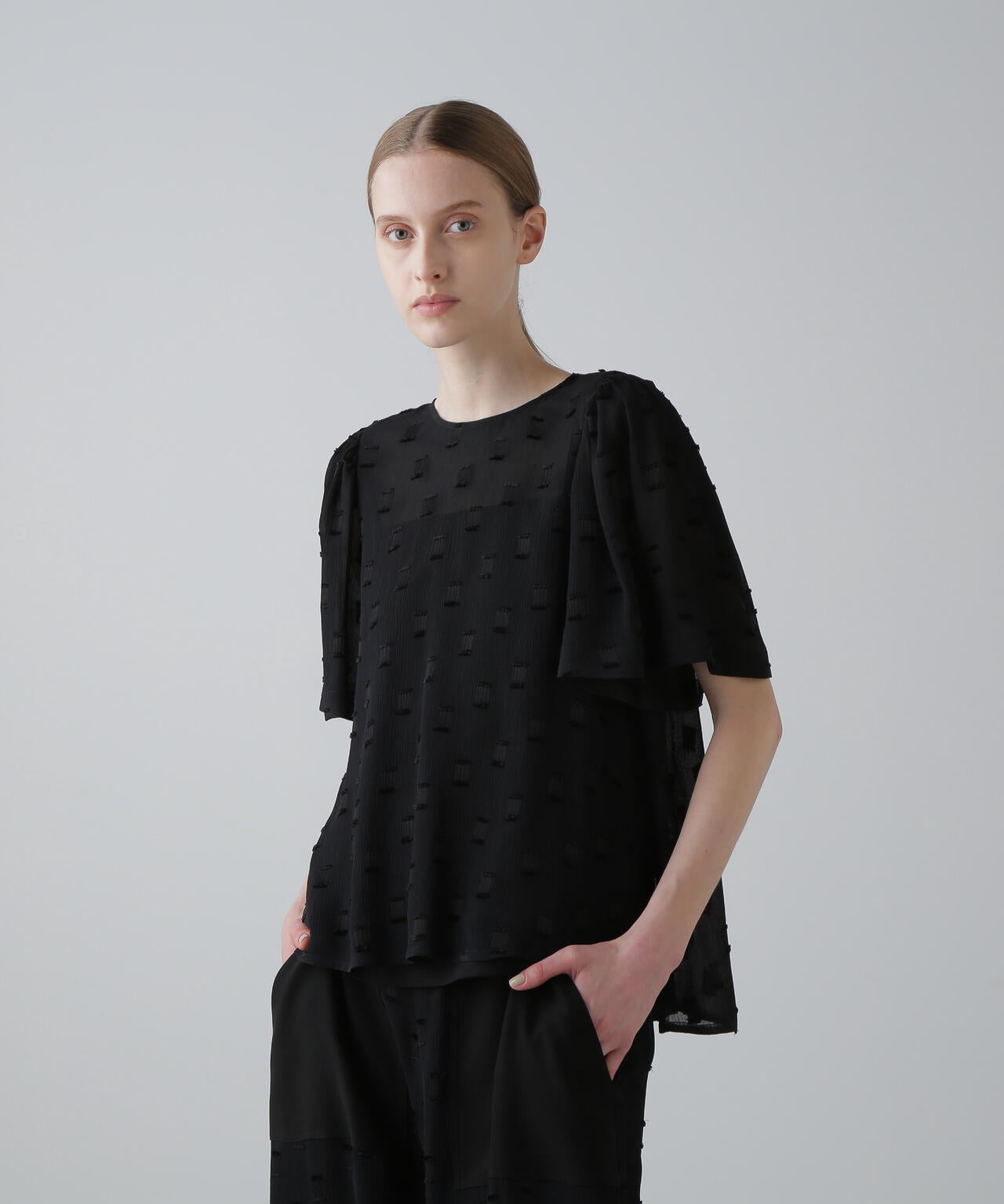 フィネストラジャガードブラウス
