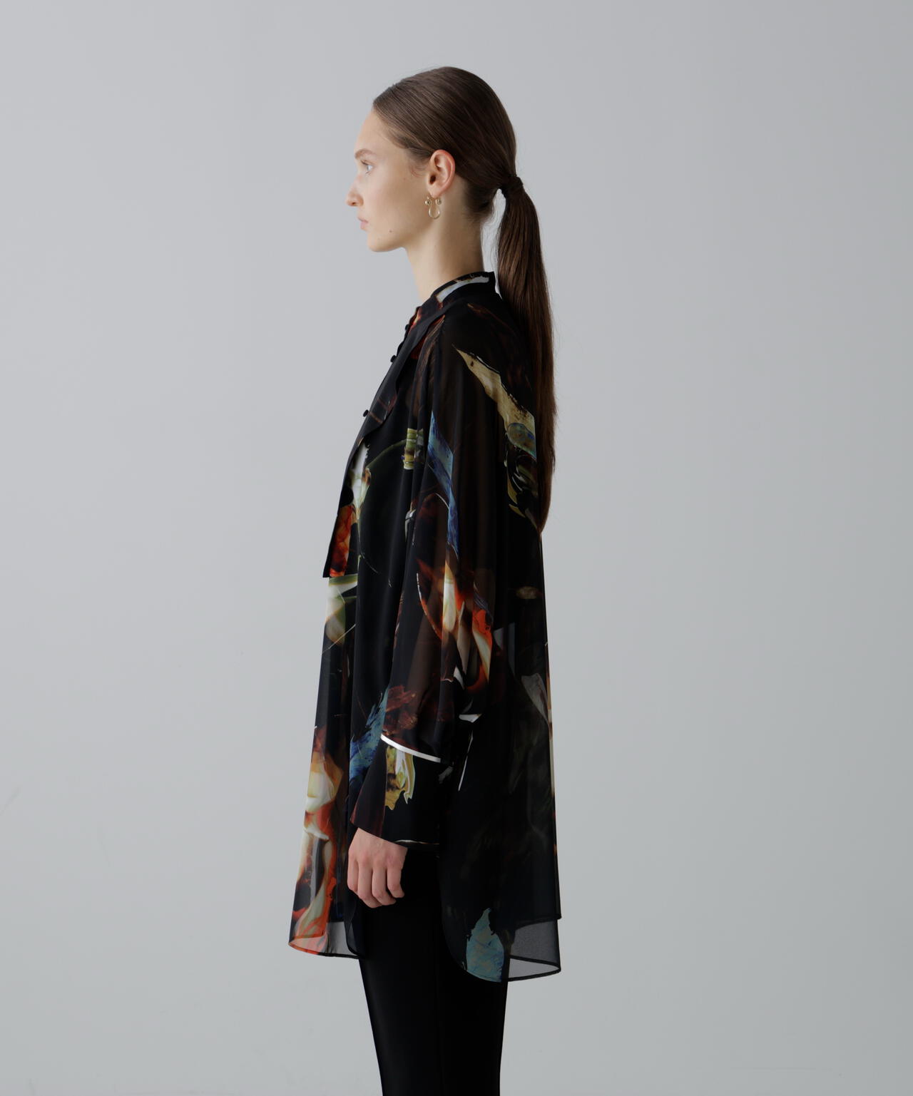 メルティングプリントブラウス