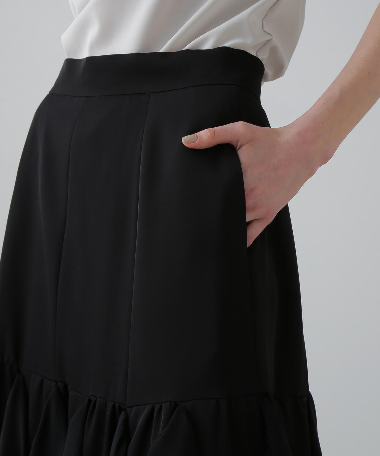 <BLACK LABEL>シルキーツイルスカート