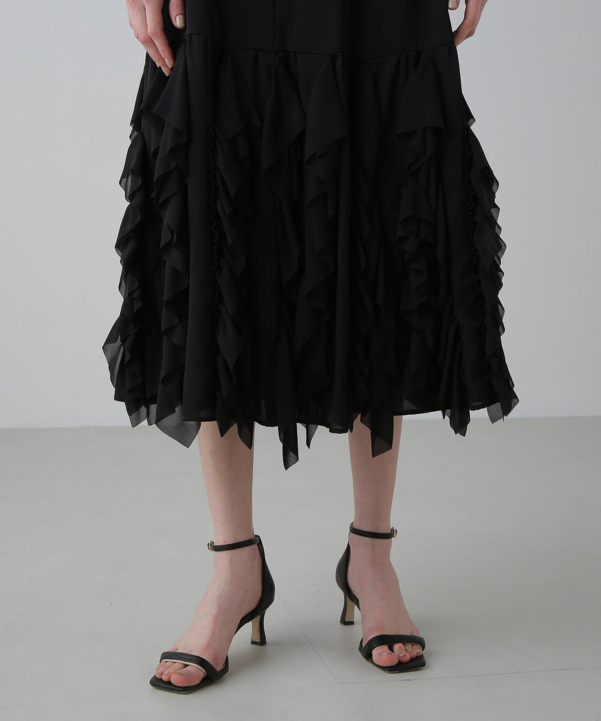 <BLACK LABEL>シルキーツイルスカート