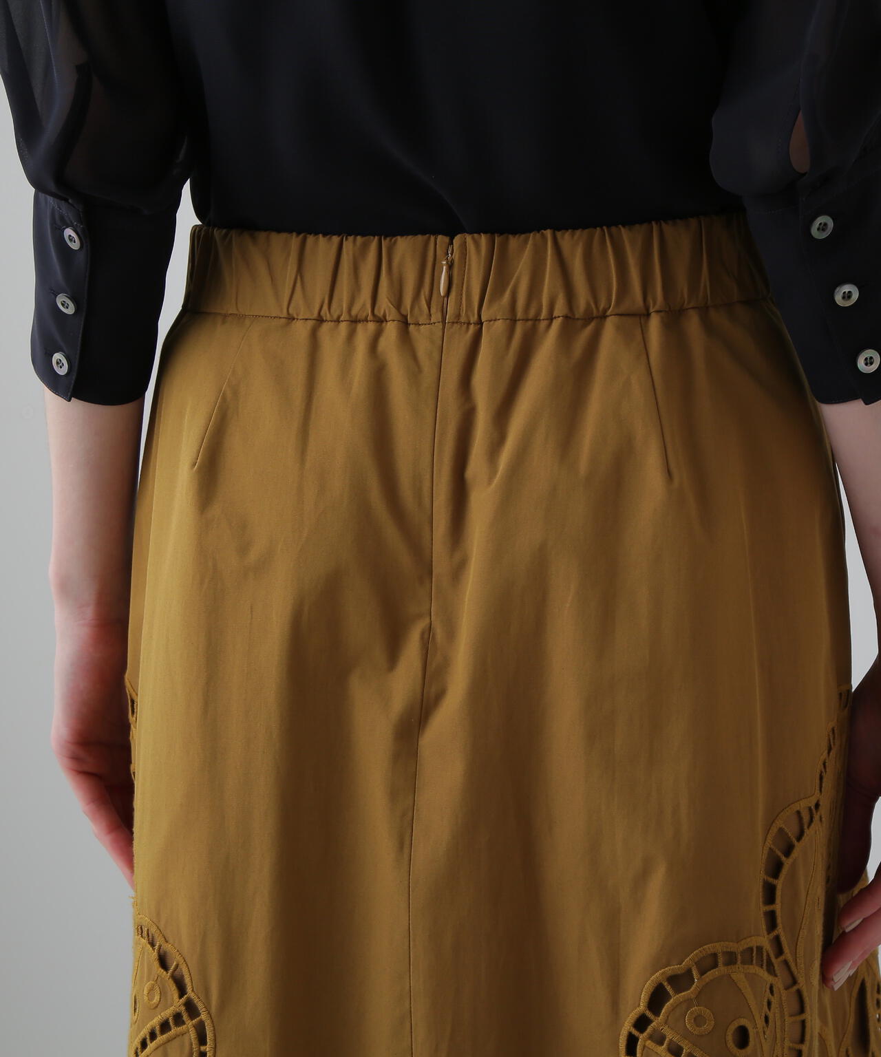 シェルカットワークスカート