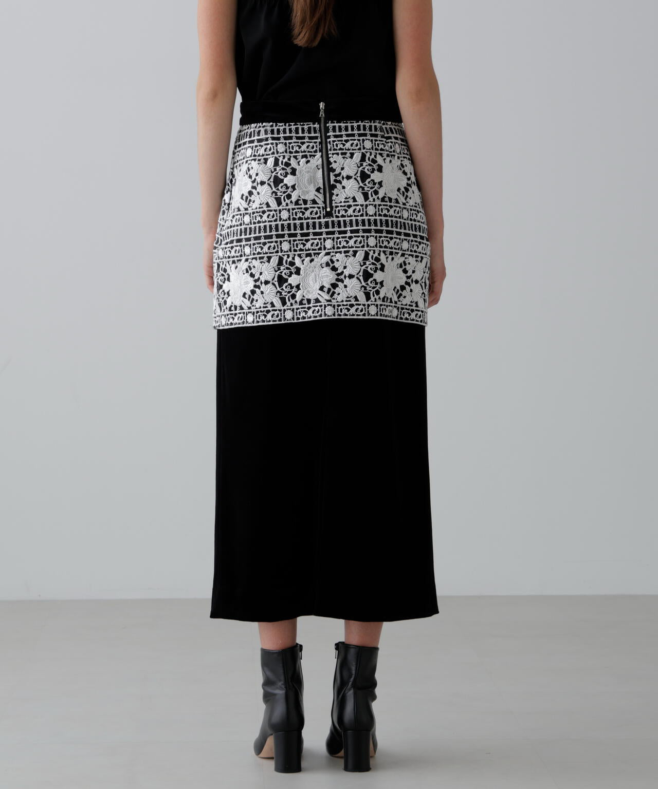 <20周年記念>リュクスオーナメントレーススカート