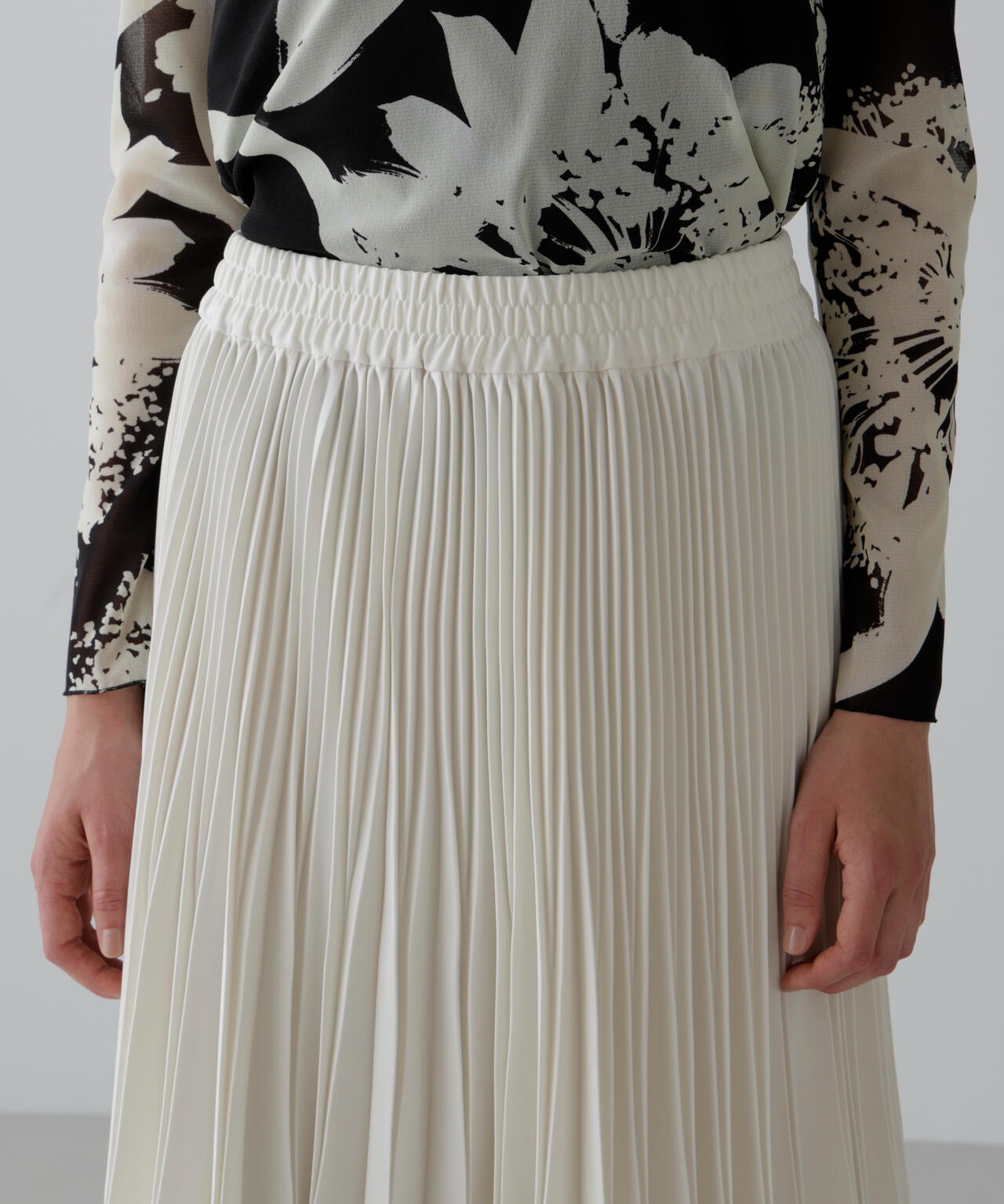 ストレッチジョーゼットスカート