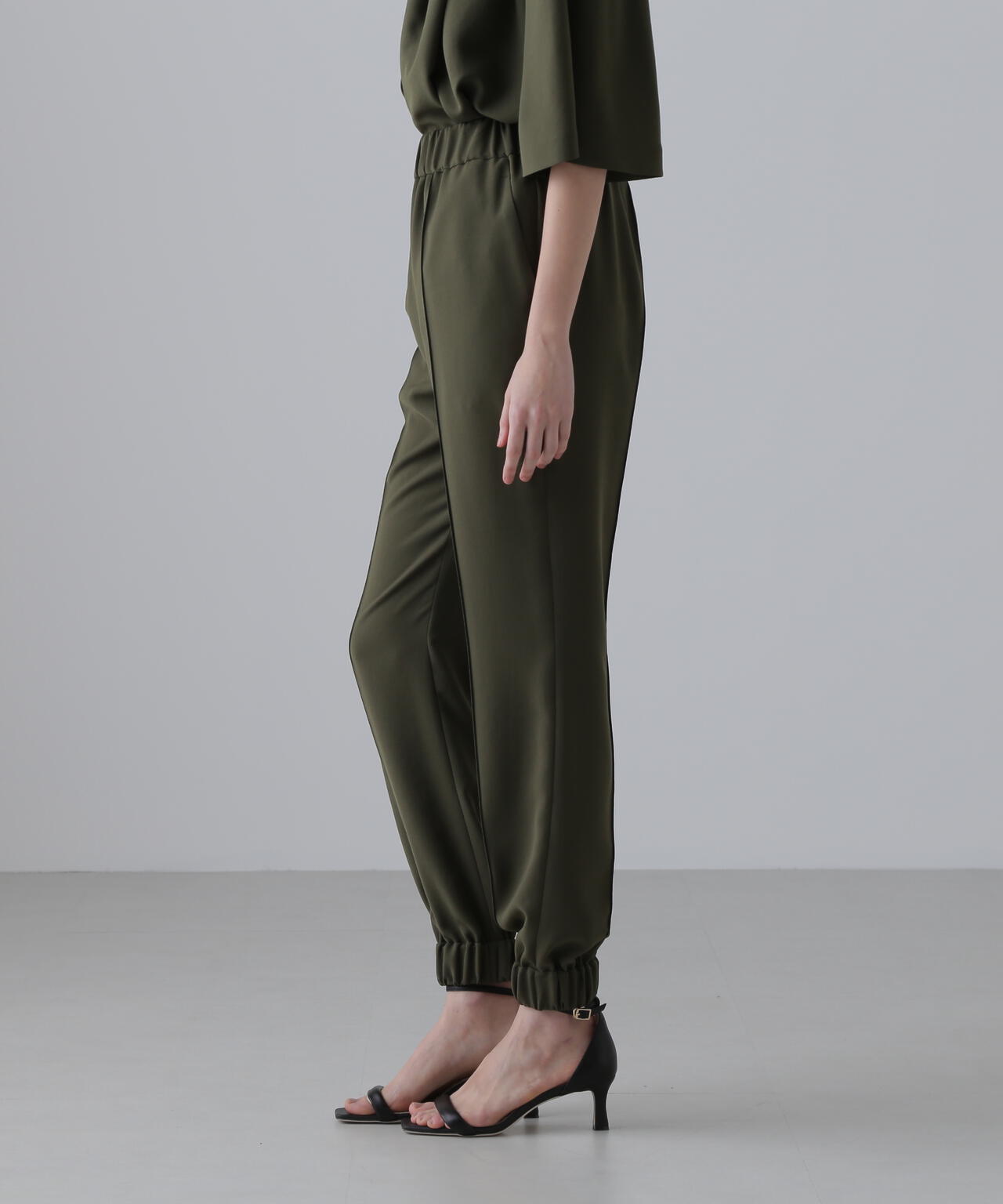 a8a674fa-8354-5d18-859c-3b6e79f1eec8_Image