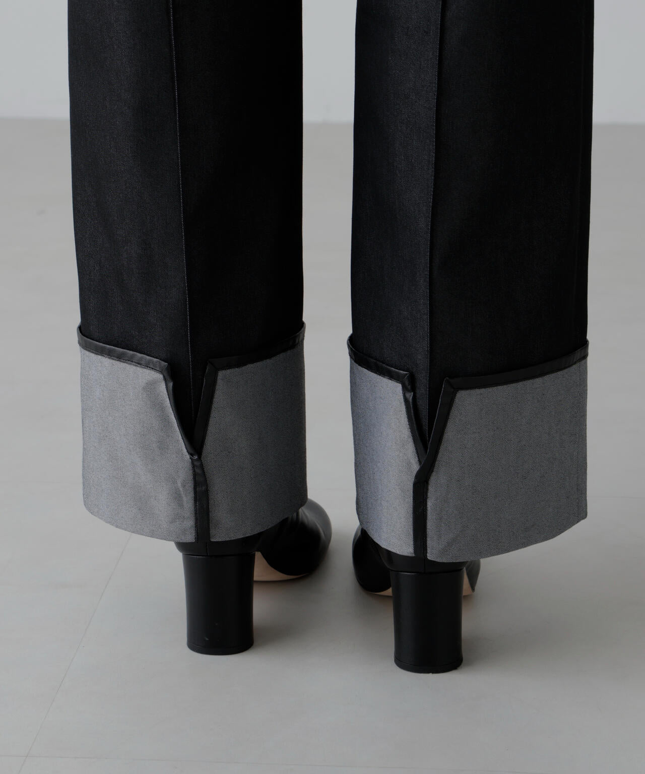 デニムライクストレッチパンツ