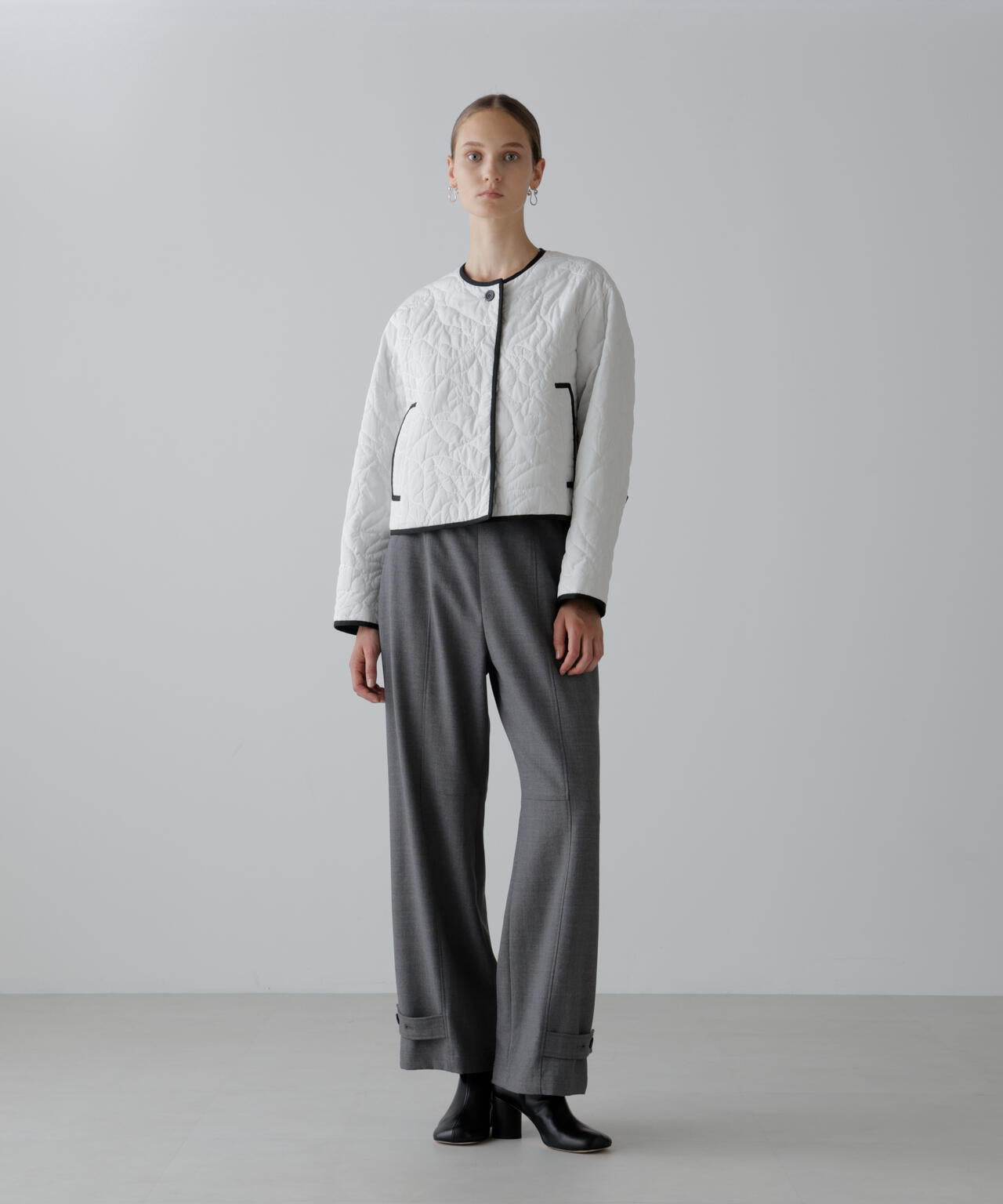 ウールギャバパンツ