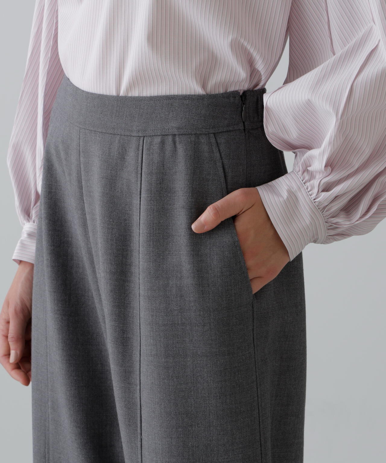 ウールギャバパンツ