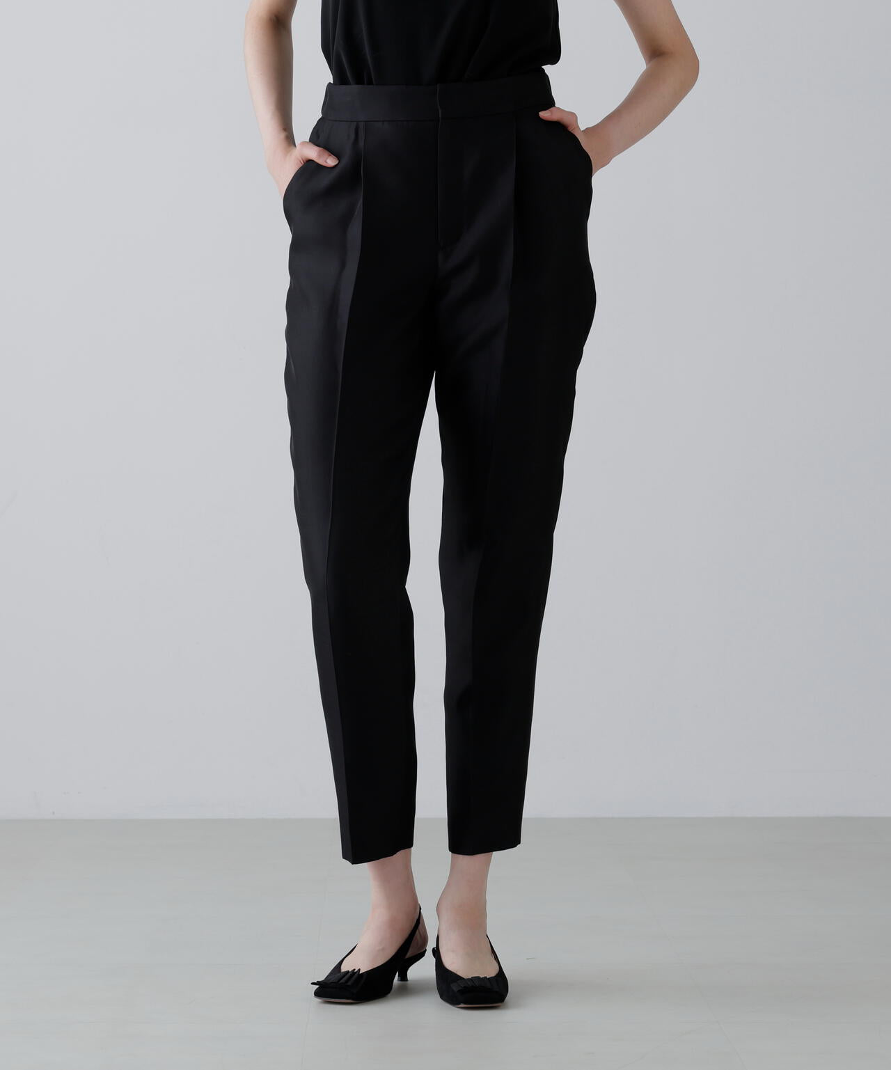 <BLACK LABEL>シルクダブルクロスパンツ