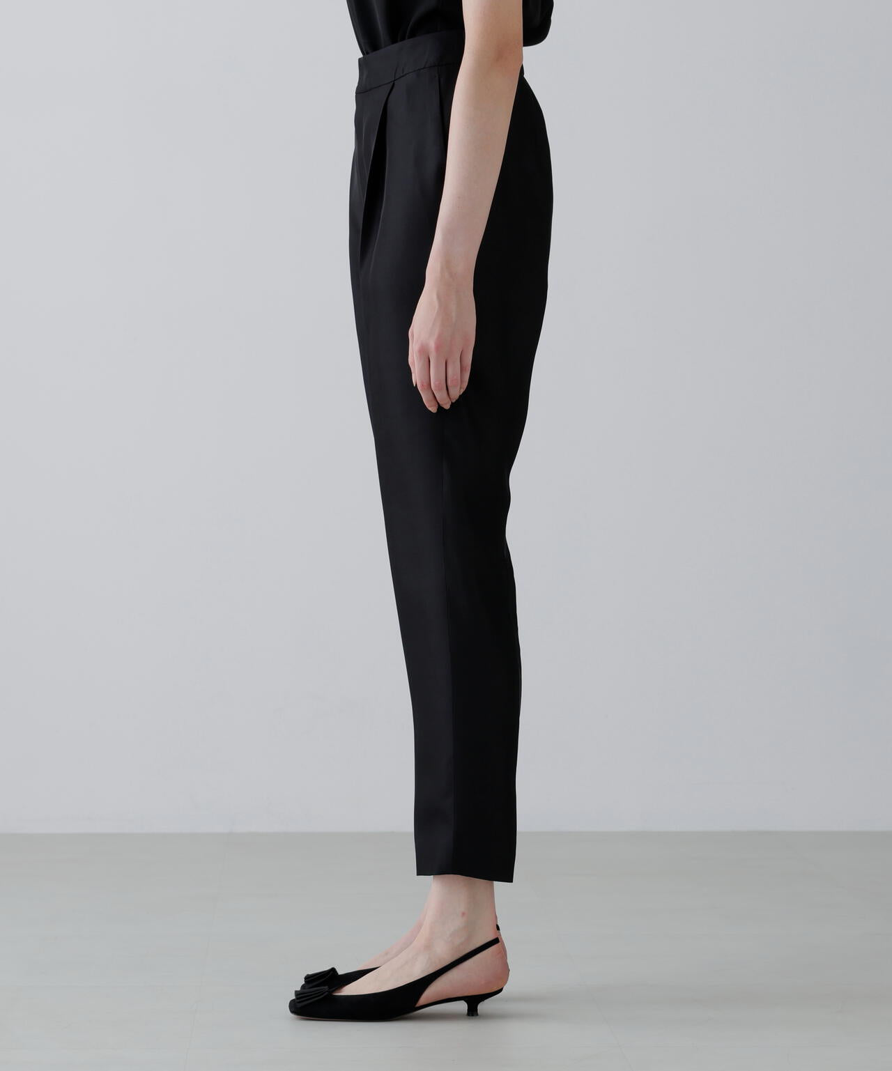 <BLACK LABEL>シルクダブルクロスパンツ