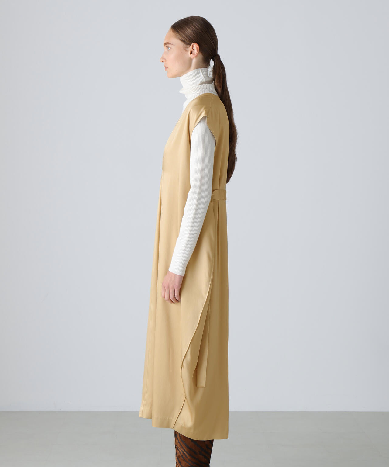 ブライトサテンワンピース