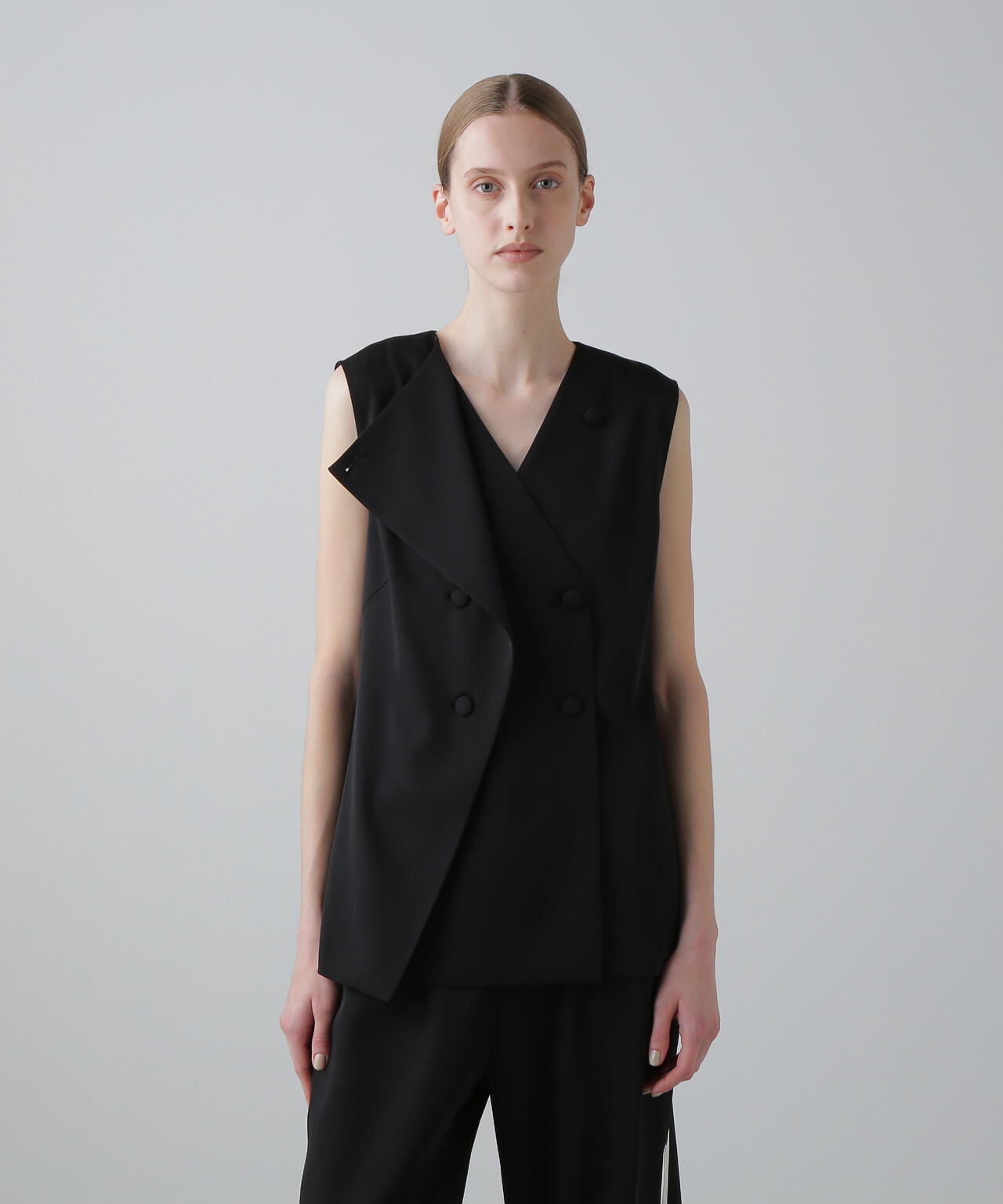 ストレッチダブルクロスジレ