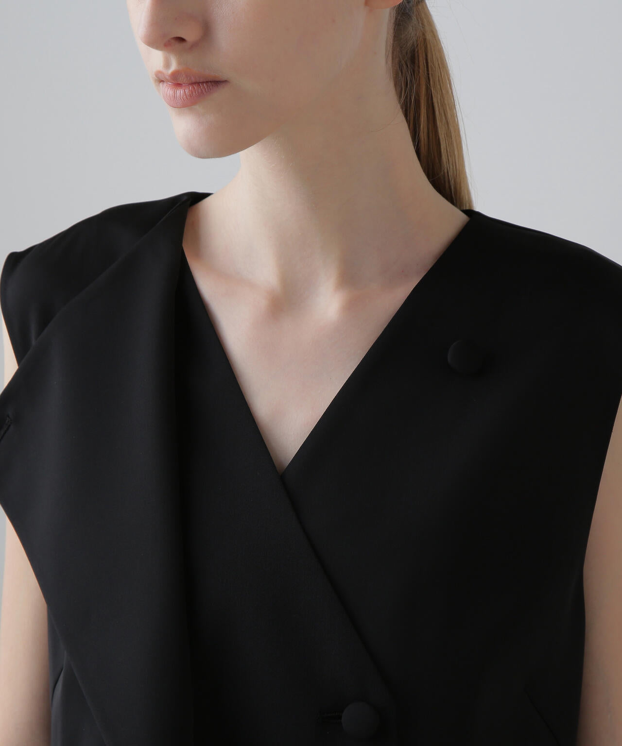 ストレッチダブルクロスジレ