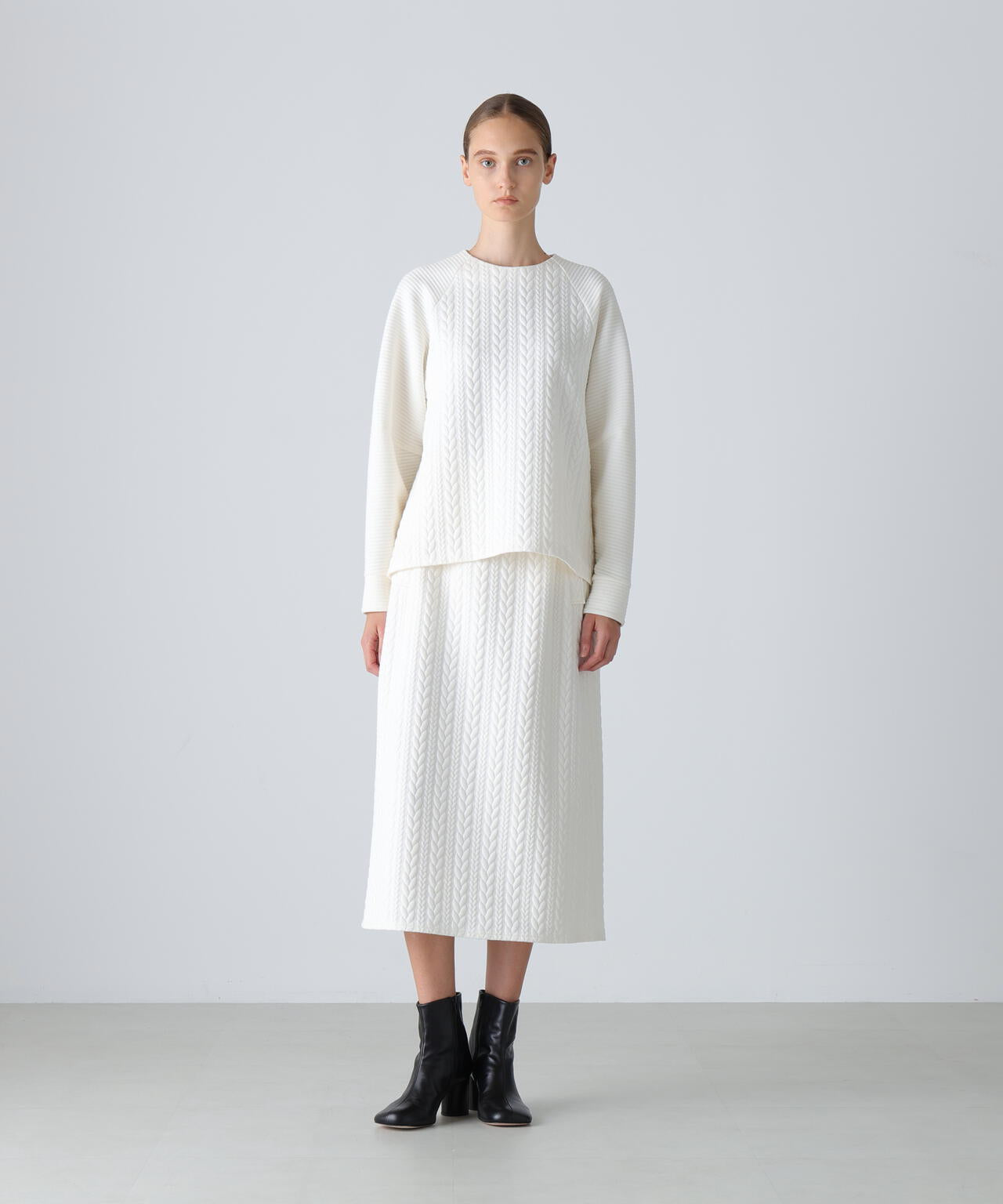 ジャガードジャージートップス